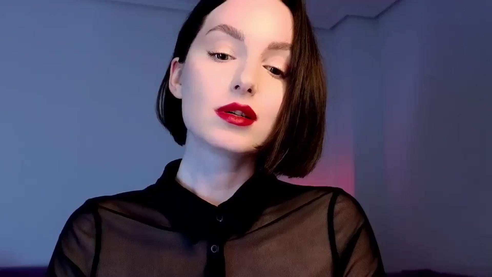 Gallery image thumbnail from Red_Lips_Girl's myfreecams stream on, 05/14/2025, 23:27 image 17 of 20