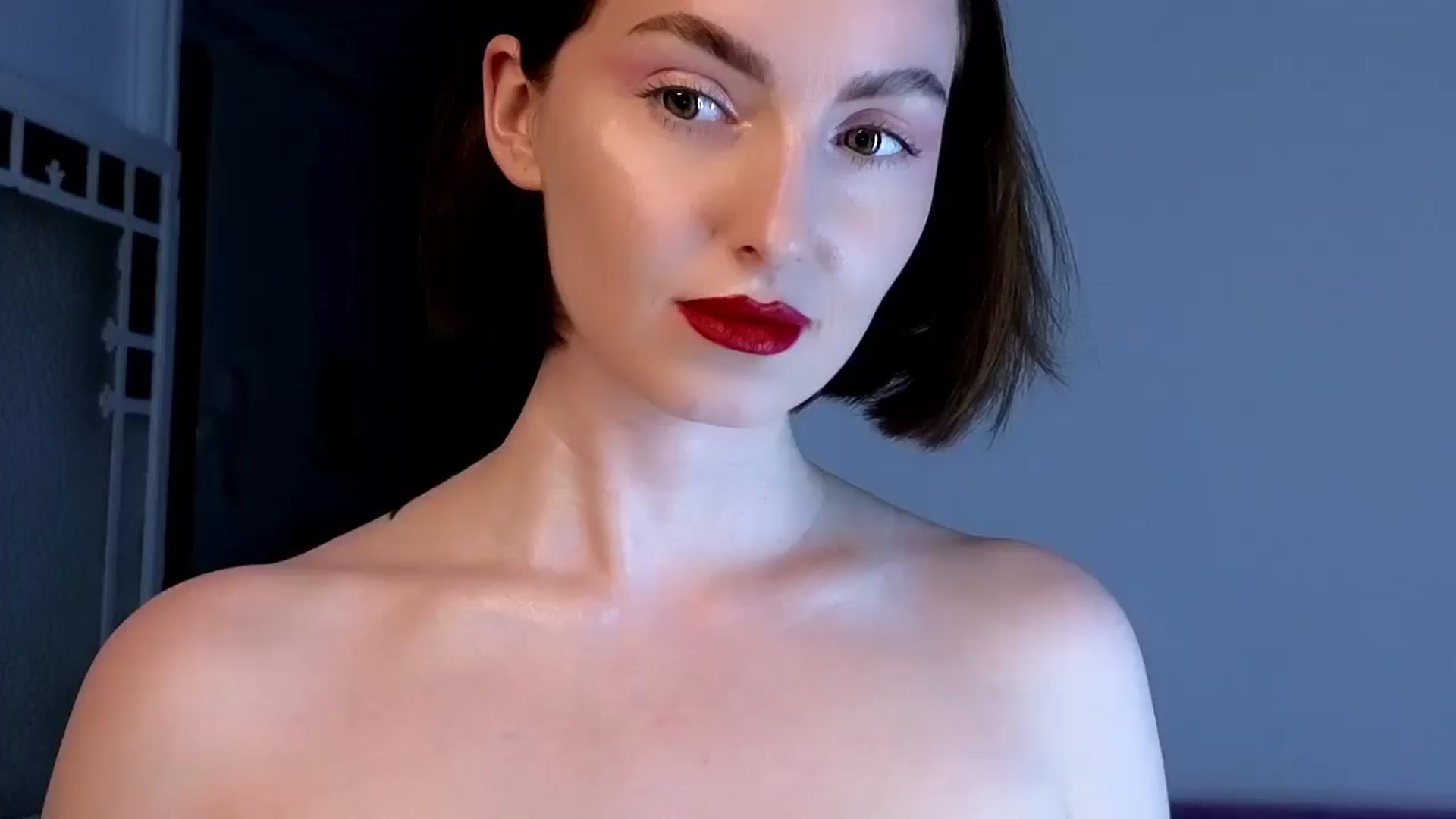 Gallery image thumbnail from Red_Lips_Girl's myfreecams stream on, 05/30/2025, 20:42 image 10 of 20