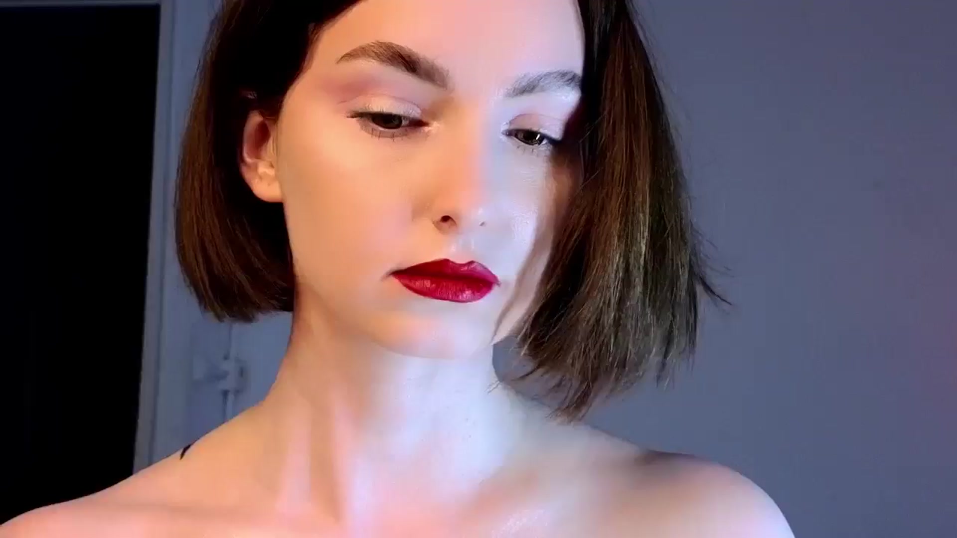 Gallery image thumbnail from Red_Lips_Girl's myfreecams stream on, 05/30/2025, 20:42 image 1 of 20