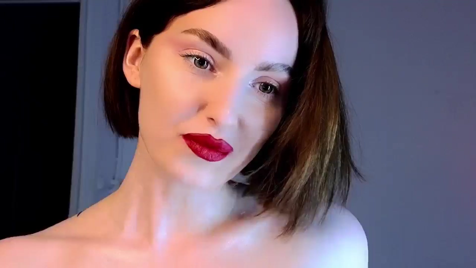 Gallery image thumbnail from Red_Lips_Girl's myfreecams stream on, 05/30/2025, 20:42 image 2 of 20