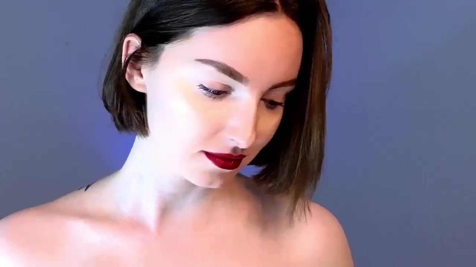 Gallery image thumbnail from Red_Lips_Girl's myfreecams stream on, 06/03/2025, 22:46 image 5 of 20