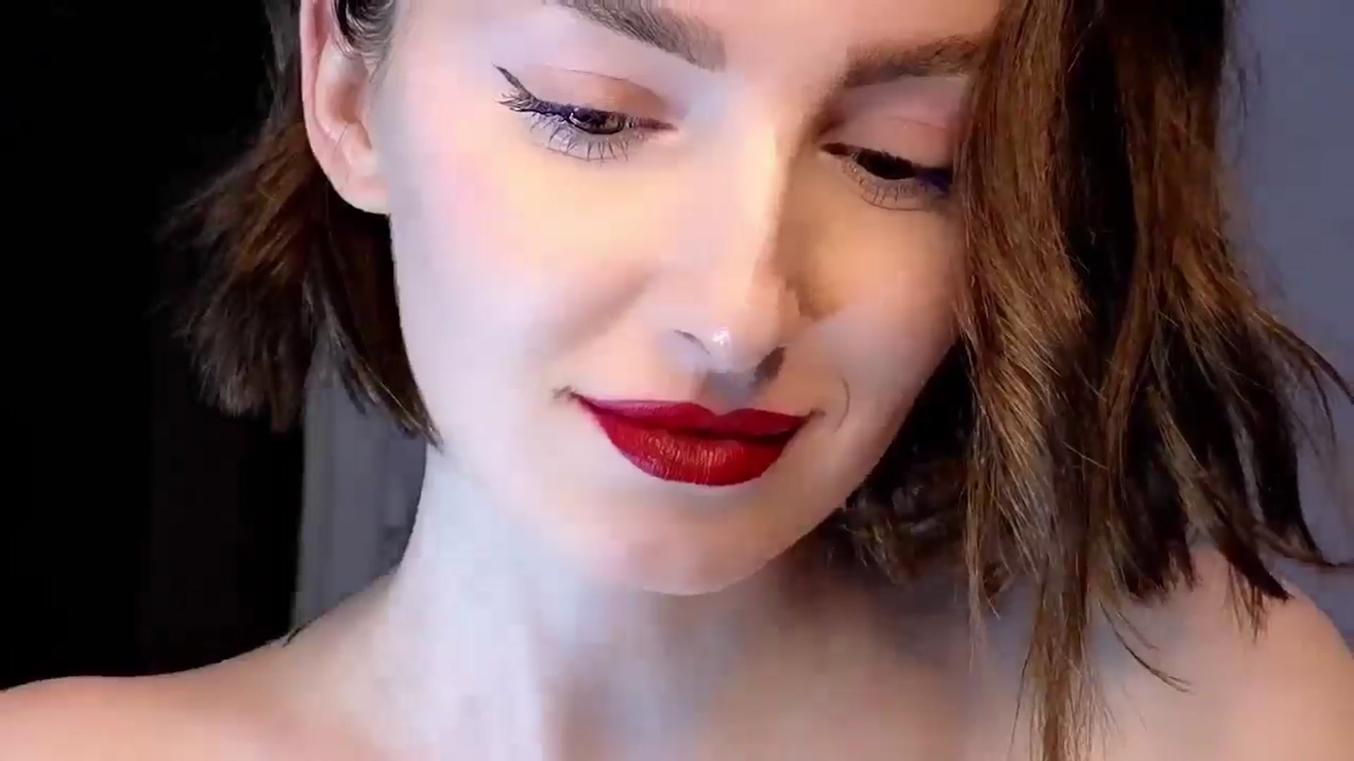 Gallery image thumbnail from Red_Lips_Girl's myfreecams stream on, 06/08/2025, 23:13 image 14 of 20