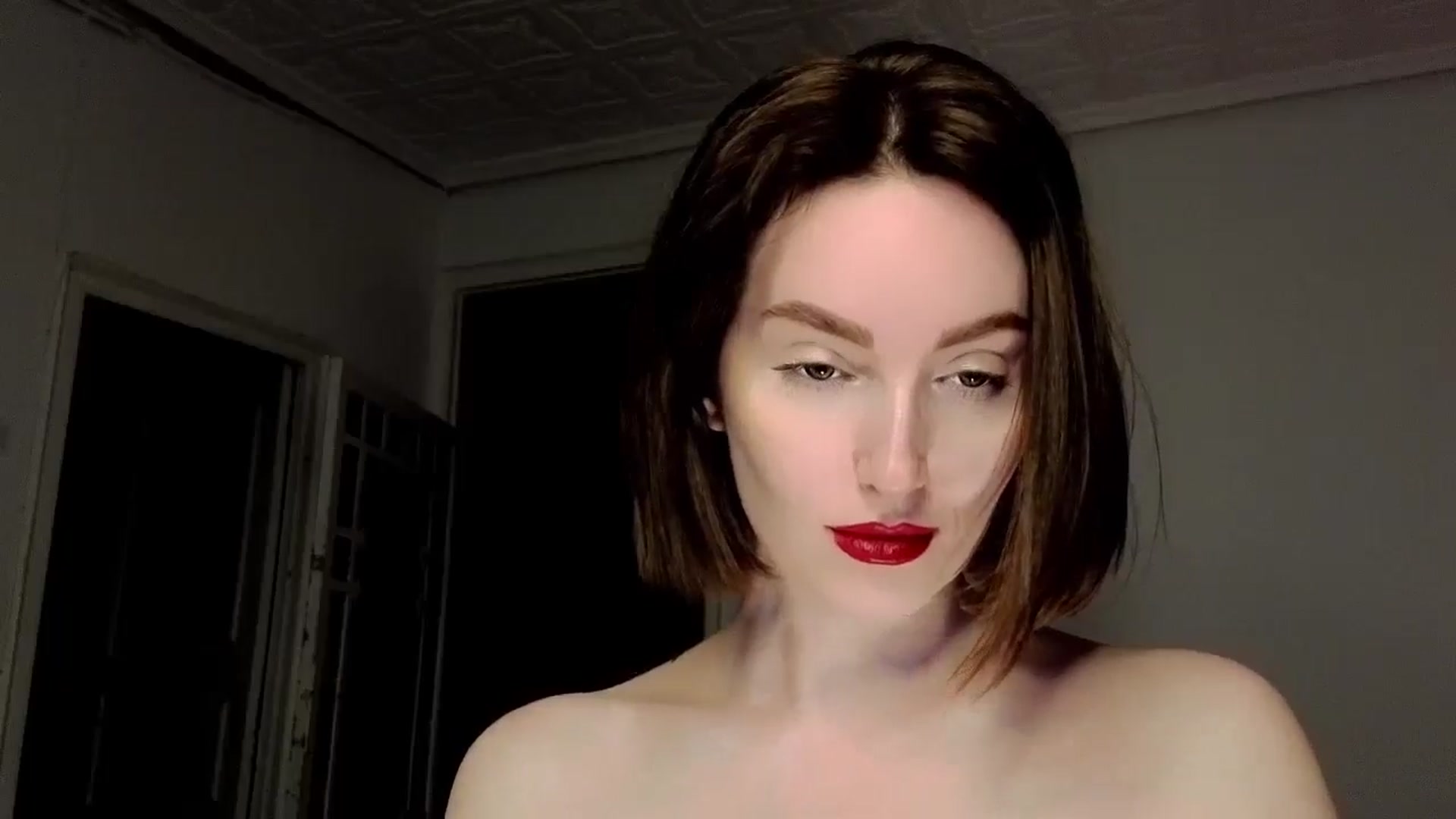 Gallery image thumbnail from Red_Lips_Girl's myfreecams stream on, 06/13/2025, 23:47 image 7 of 20
