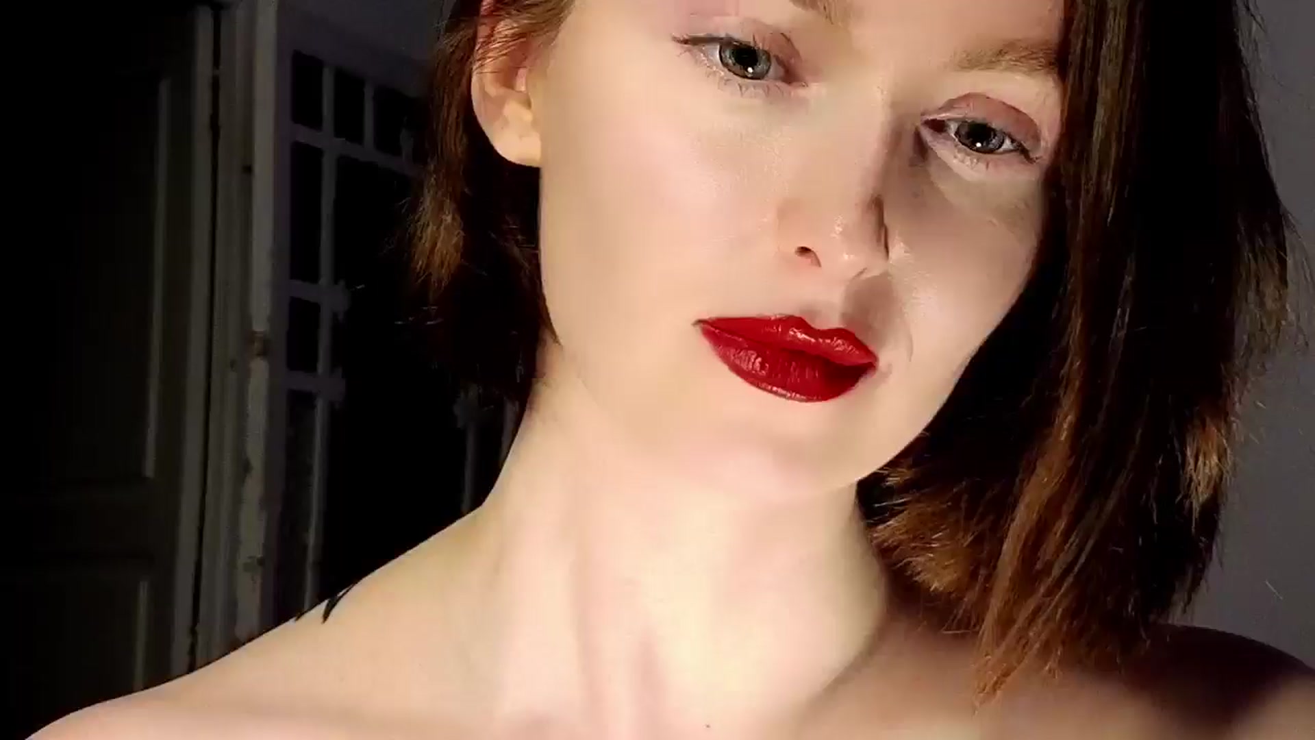 Gallery image thumbnail from Red_Lips_Girl's myfreecams stream on, 06/15/2025, 22:59 image 15 of 20