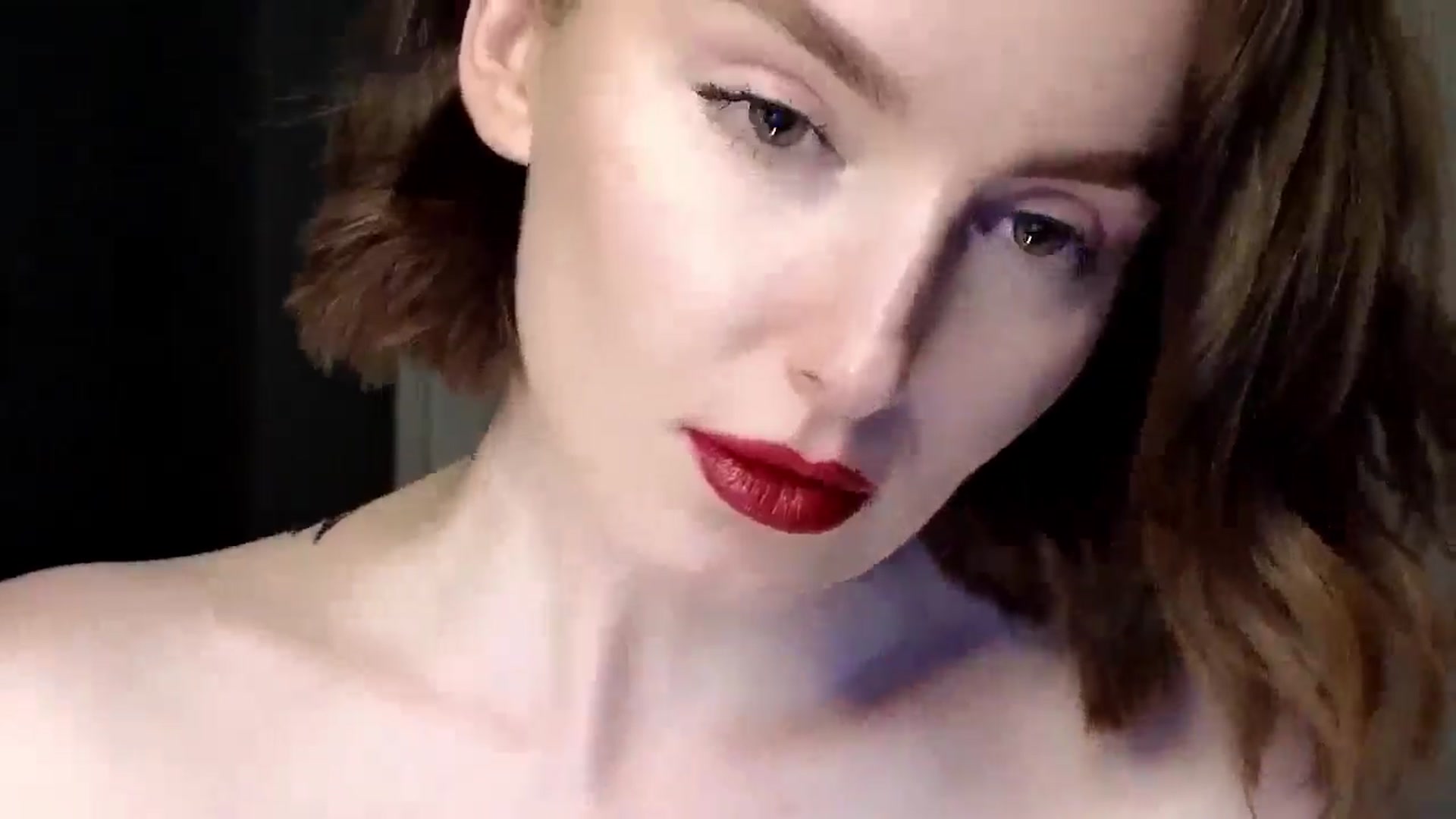 Gallery image thumbnail from Red_Lips_Girl's myfreecams stream on, 06/25/2025, 23:05 image 7 of 20