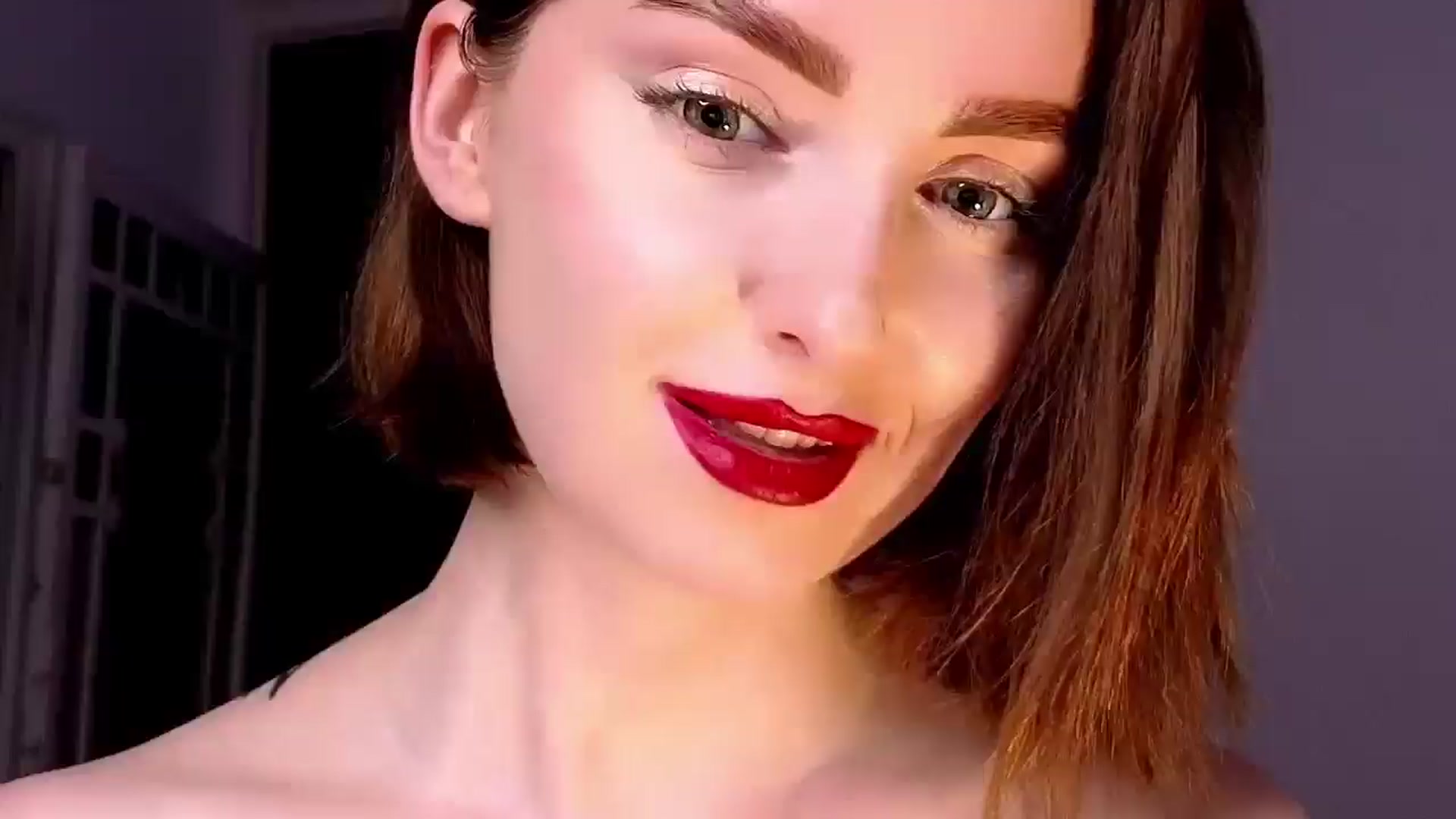 Gallery image thumbnail from Red_Lips_Girl's myfreecams stream on, 06/30/2025, 21:52 image 20 of 20