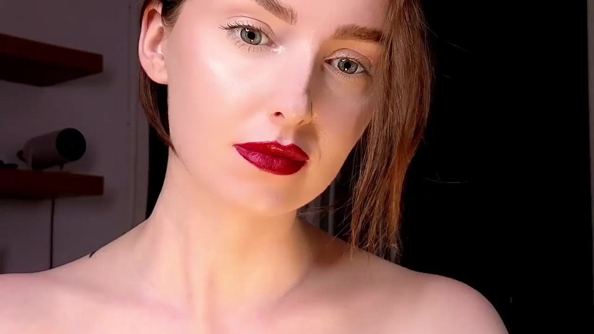 Gallery image thumbnail from Red_Lips_Girl's myfreecams stream on, 07/09/2025, 21:32 image 9 of 20