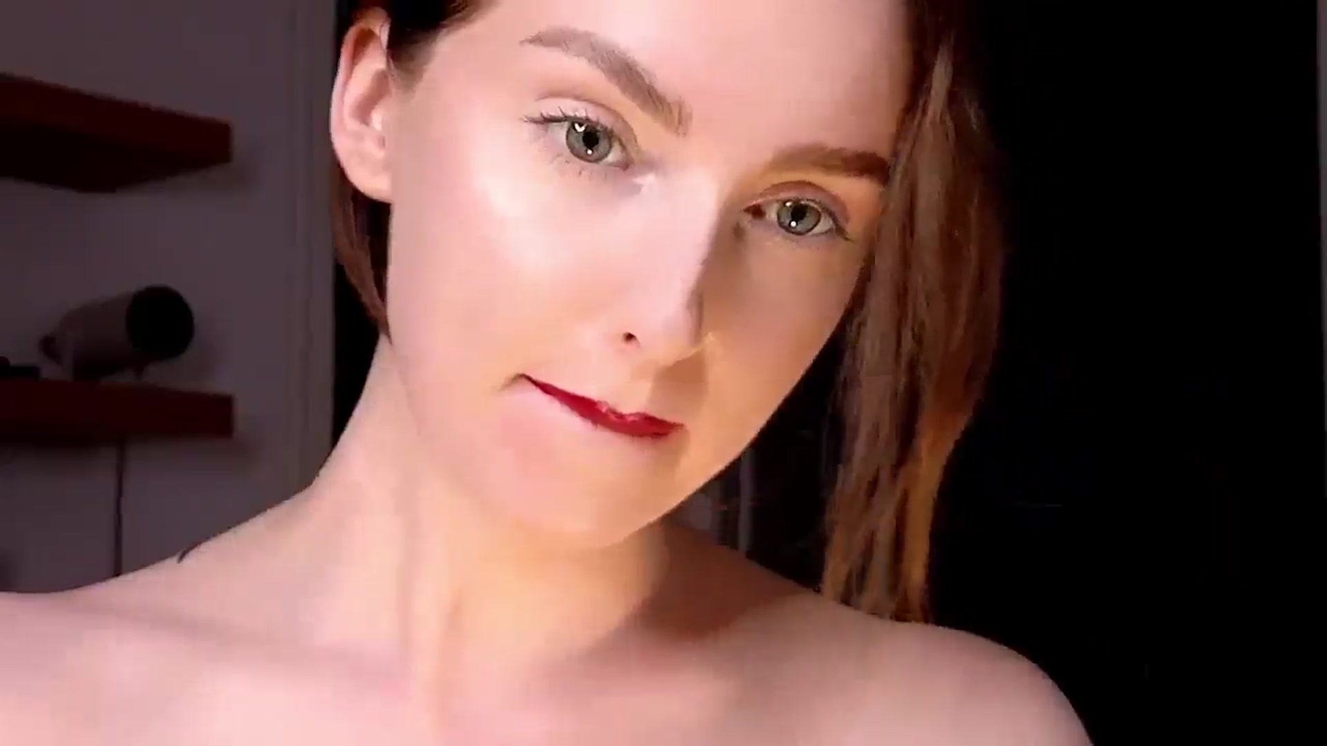 Gallery image thumbnail from Red_Lips_Girl's myfreecams stream on, 07/09/2025, 21:32 image 3 of 20