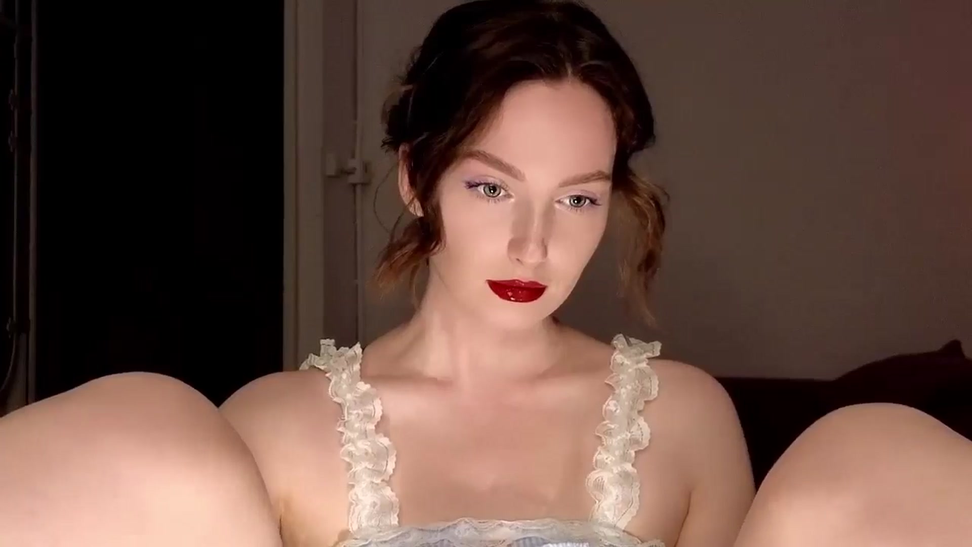 Gallery image thumbnail from Red_Lips_Girl's myfreecams stream on, 07/30/2025, 23:00 image 2 of 20