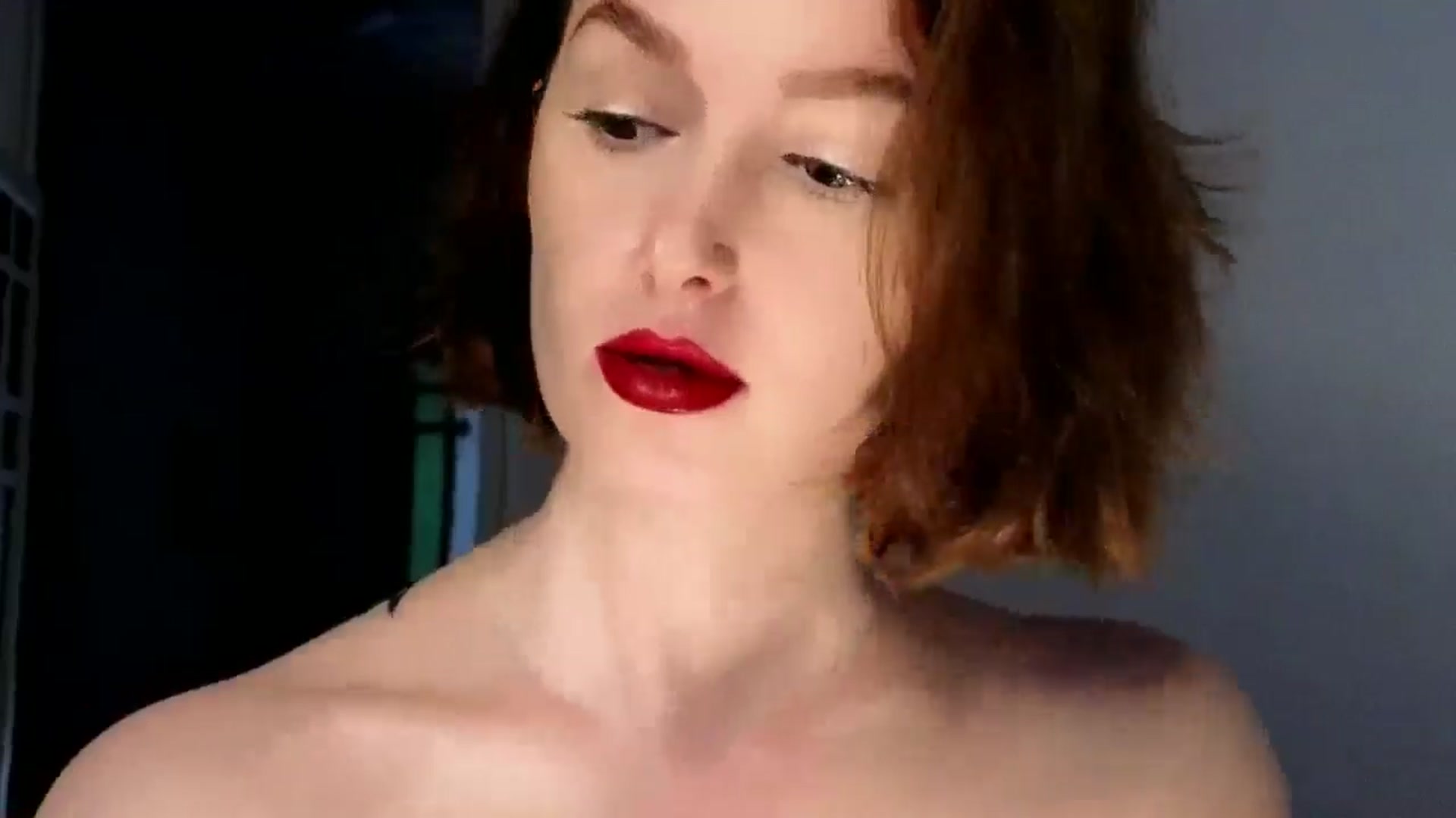Gallery image thumbnail from Red_Lips_Girl's myfreecams stream on, 08/09/2025, 16:57 image 3 of 20