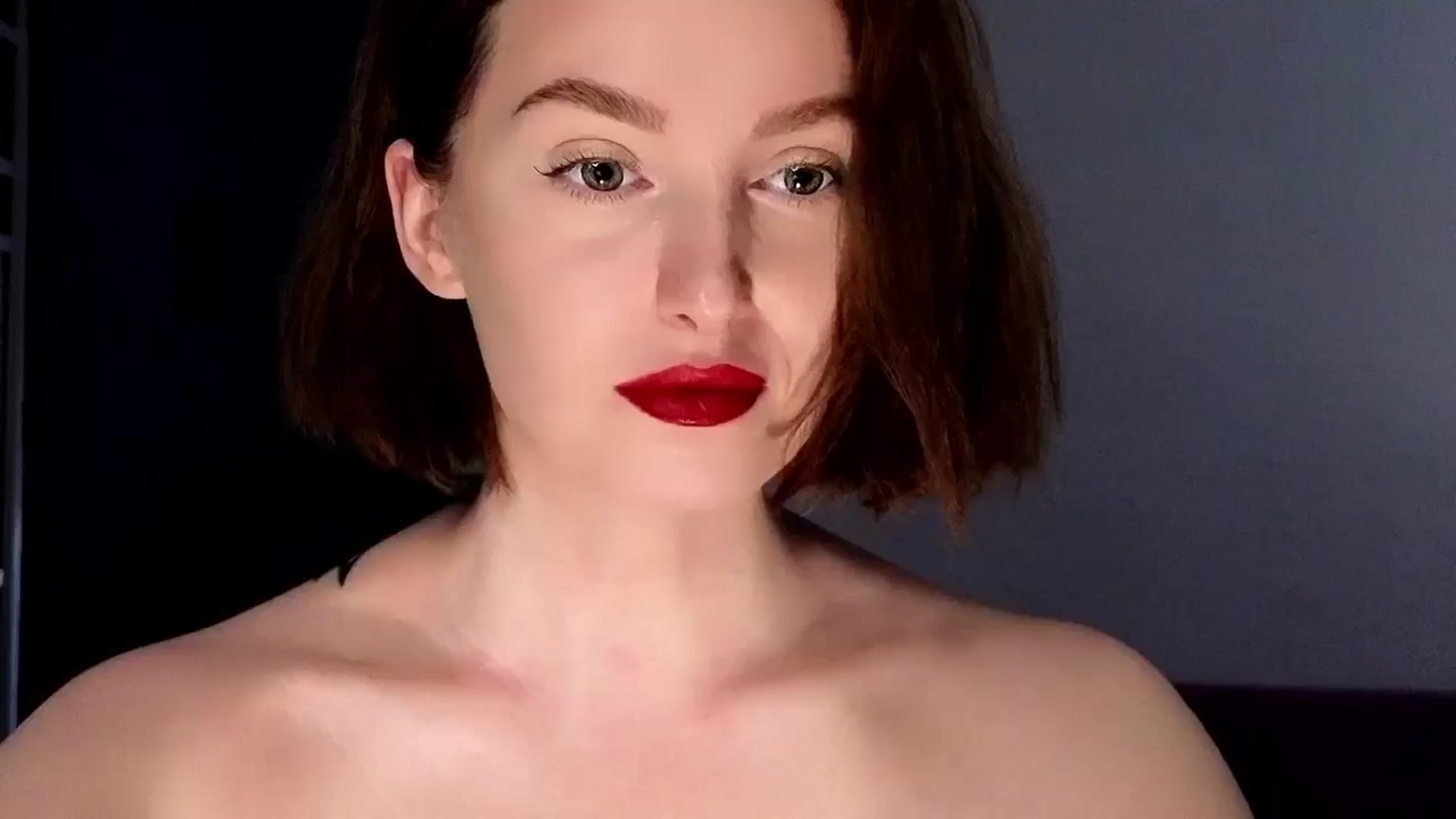 Gallery image thumbnail from Red_Lips_Girl's myfreecams stream on, 08/09/2025, 16:57 image 4 of 20