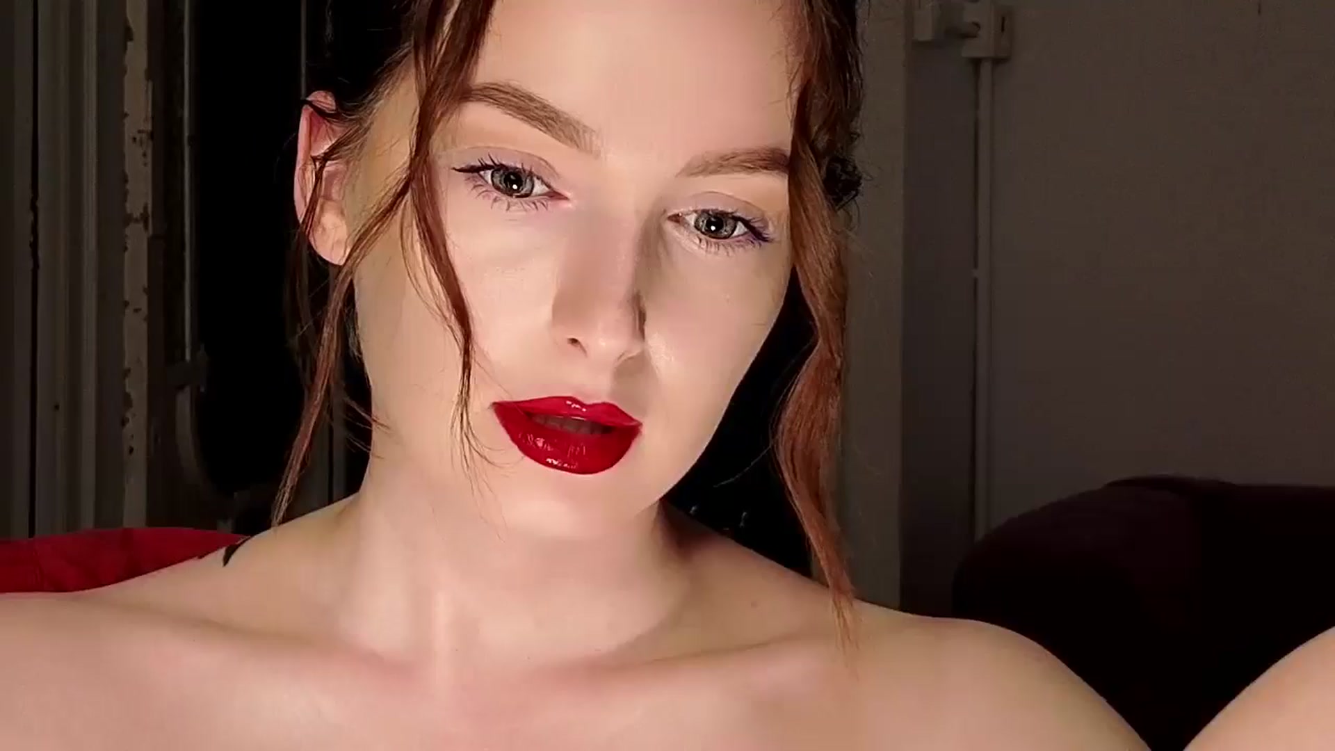 Gallery image thumbnail from Red_Lips_Girl's myfreecams stream on, 09/09/2025, 24:08 image 1 of 20