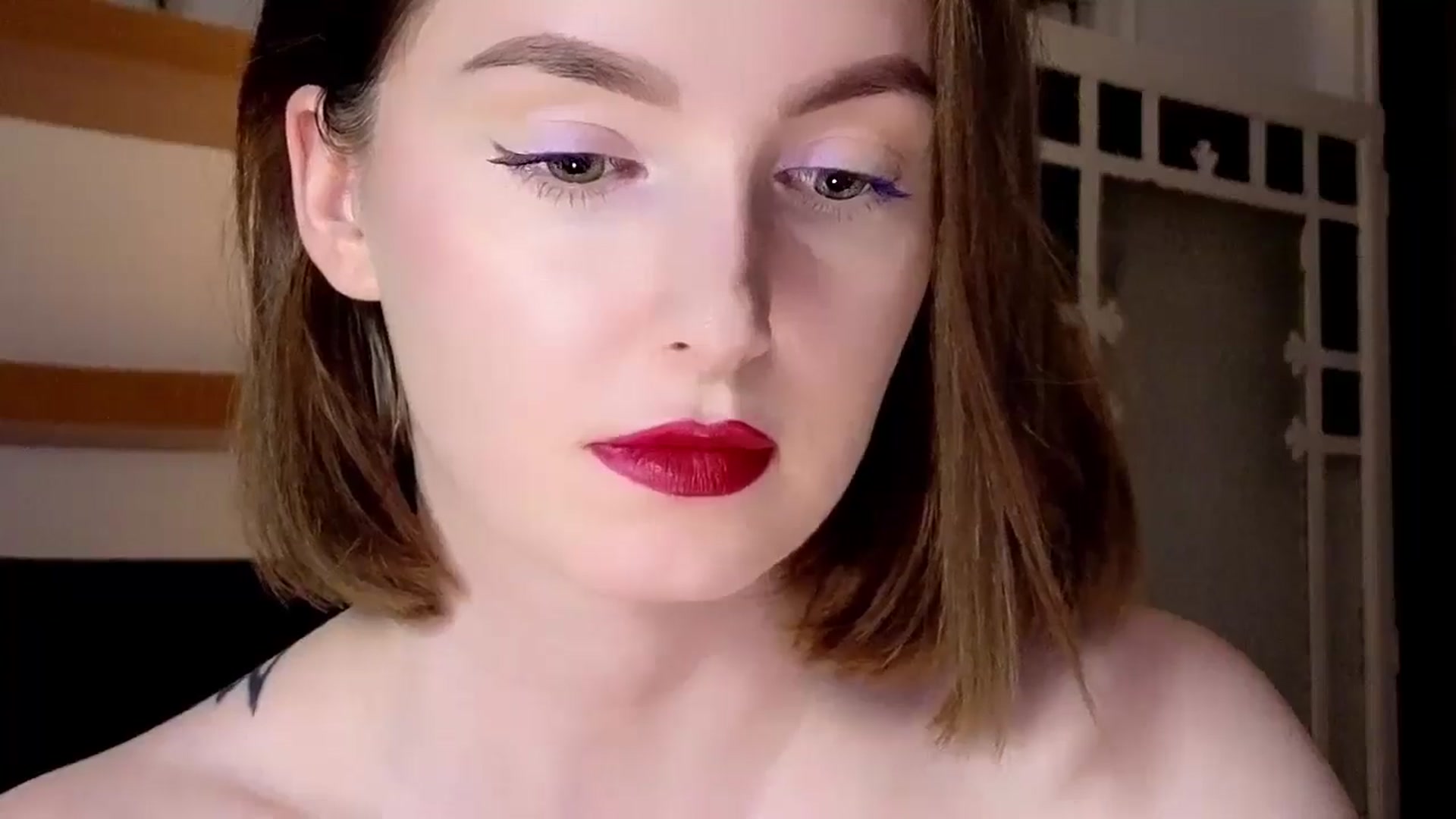 Gallery image thumbnail from Red_Lips_Girl's myfreecams stream on, 09/30/2025, 24:04 image 20 of 20