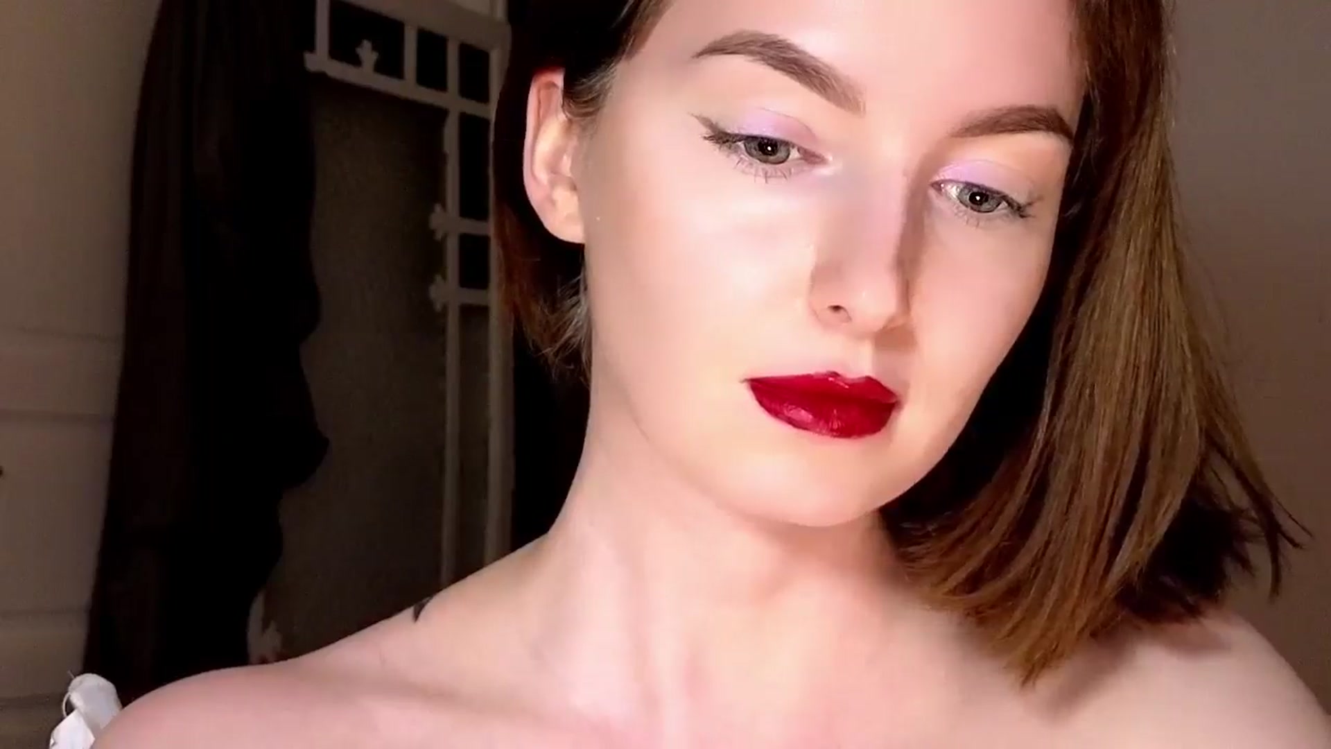 Gallery image thumbnail from Red_Lips_Girl's myfreecams stream on, 10/02/2025, 22:31 image 20 of 20