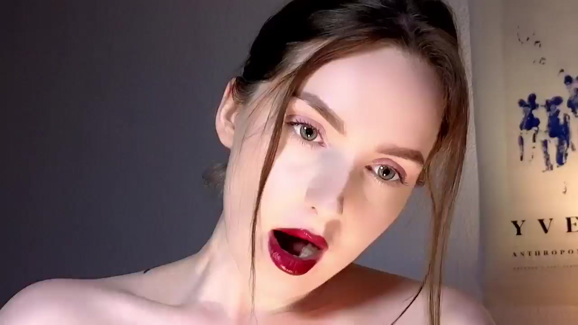 Gallery image thumbnail from Red_Lips_Girl's myfreecams stream on, 10/14/2025, 02:08 image 1 of 20