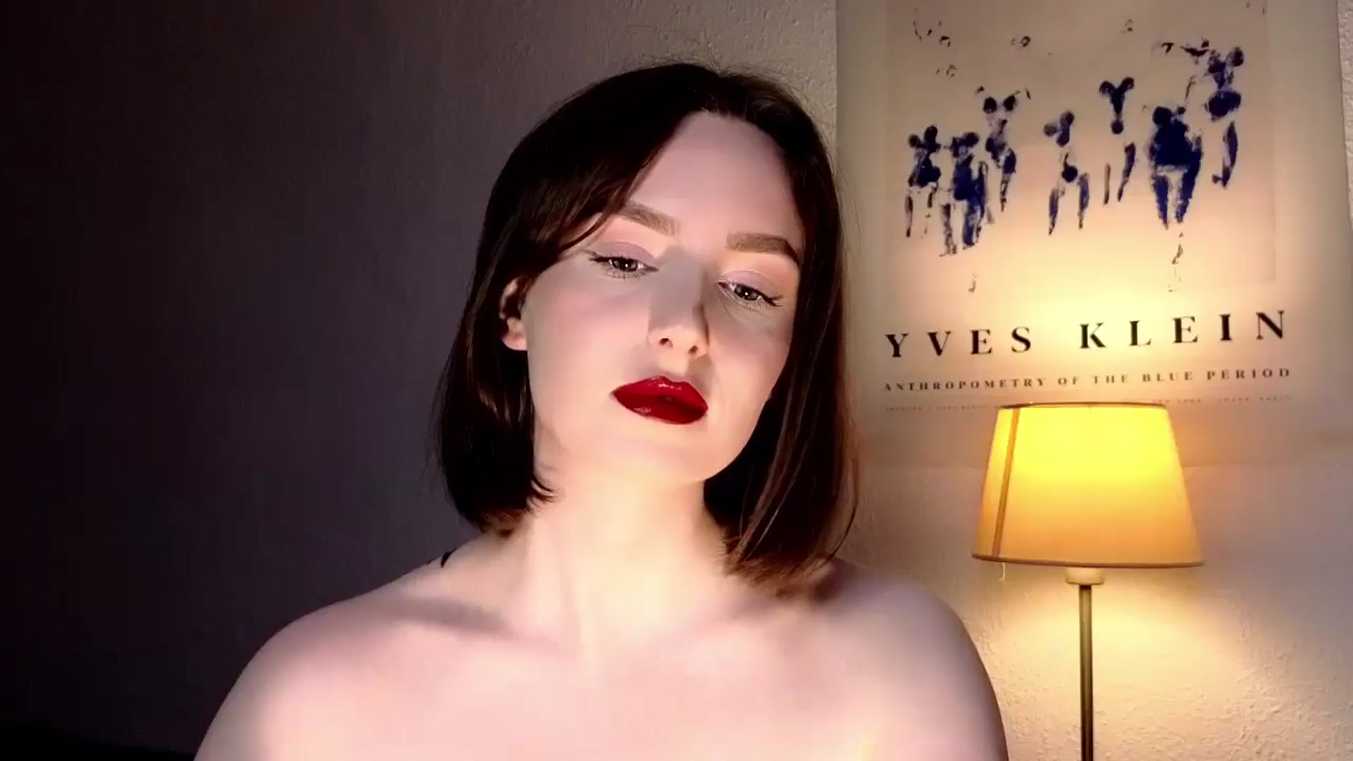 Gallery image thumbnail from Red_Lips_Girl's myfreecams stream on, 10/14/2025, 19:54 image 9 of 20