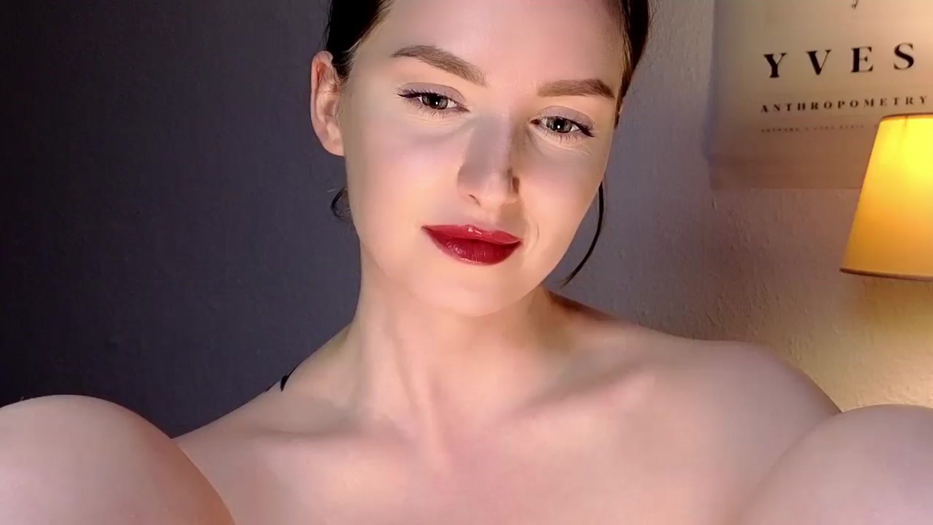 Gallery image thumbnail from Red_Lips_Girl's myfreecams stream on, 10/17/2025, 24:14 image 20 of 20