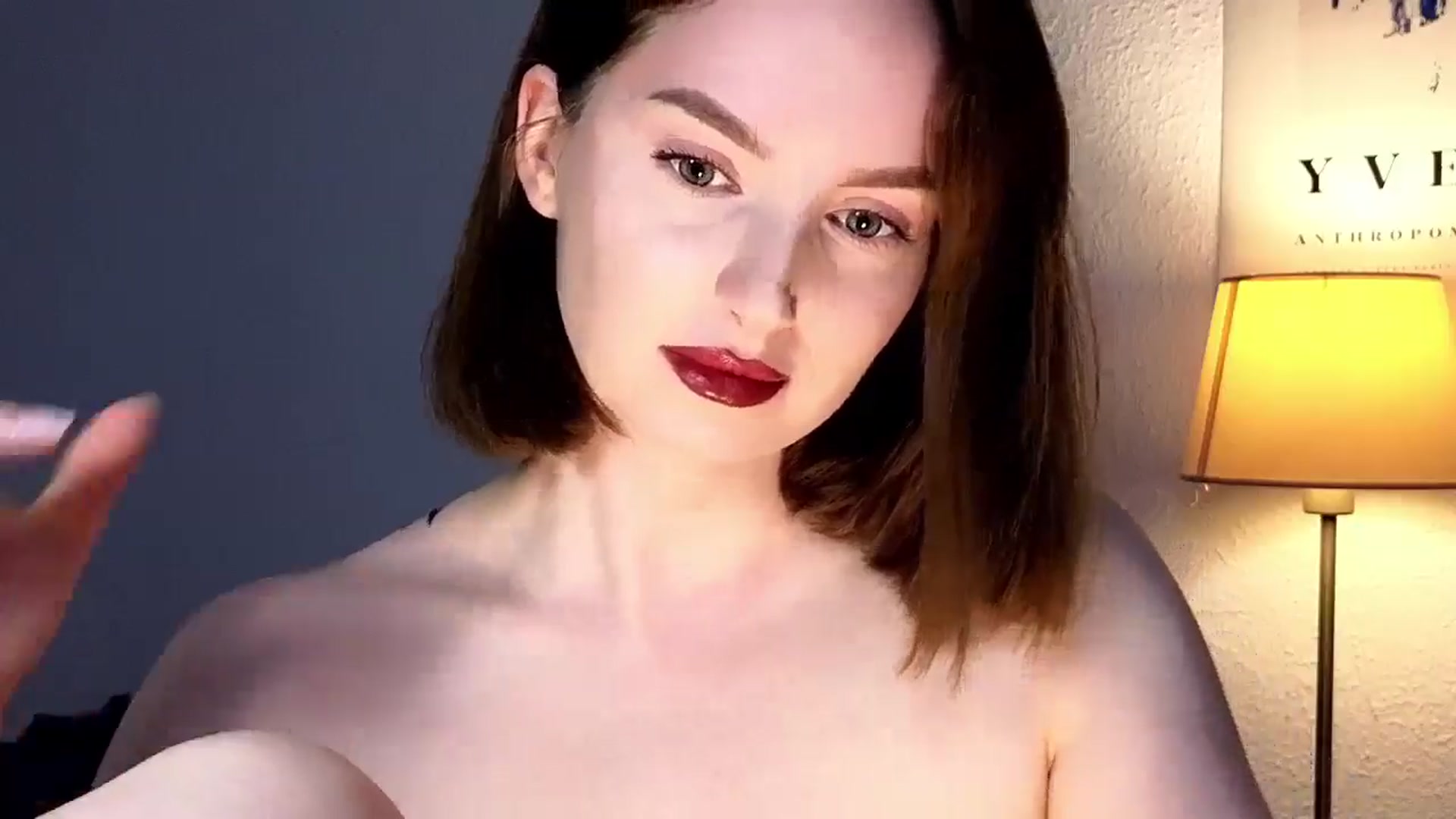 Gallery image thumbnail from Red_Lips_Girl's myfreecams stream on, 10/29/2025, 14:29 image 4 of 20