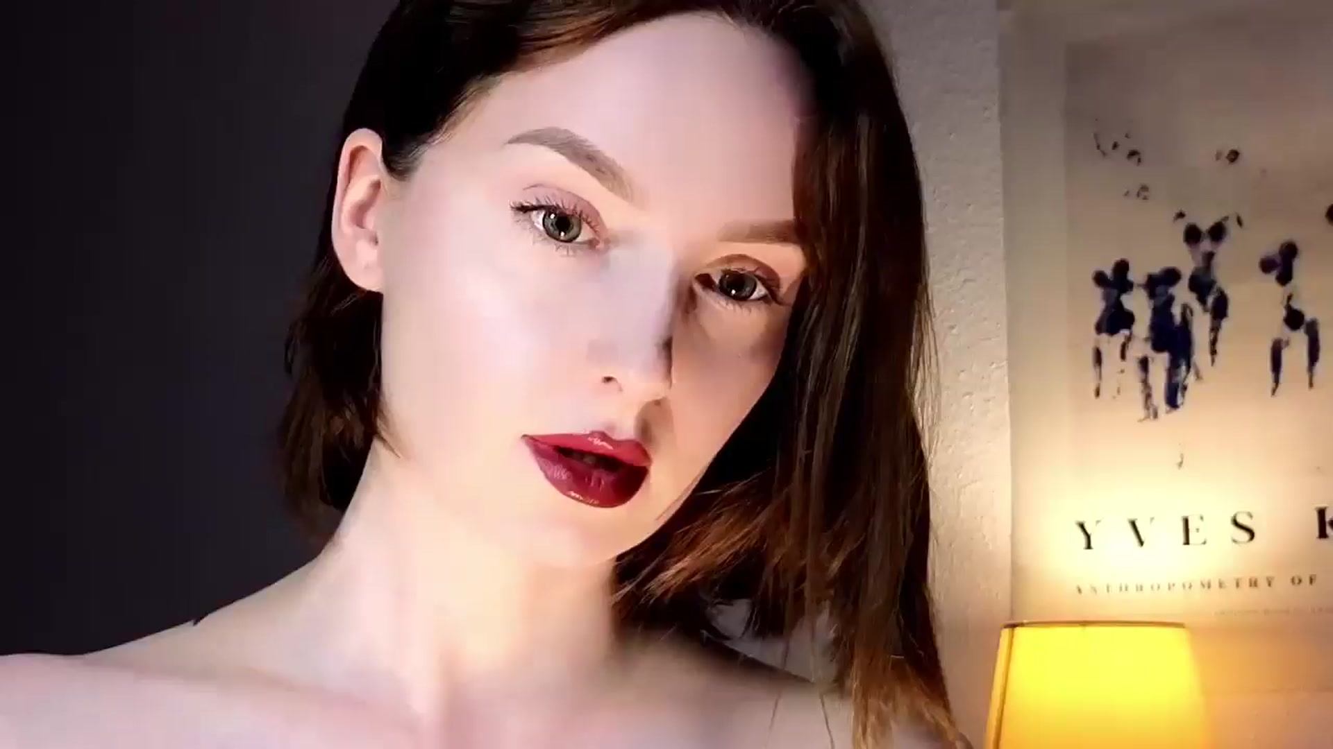 Gallery image thumbnail from Red_Lips_Girl's myfreecams stream on, 10/29/2025, 17:18 image 1 of 20