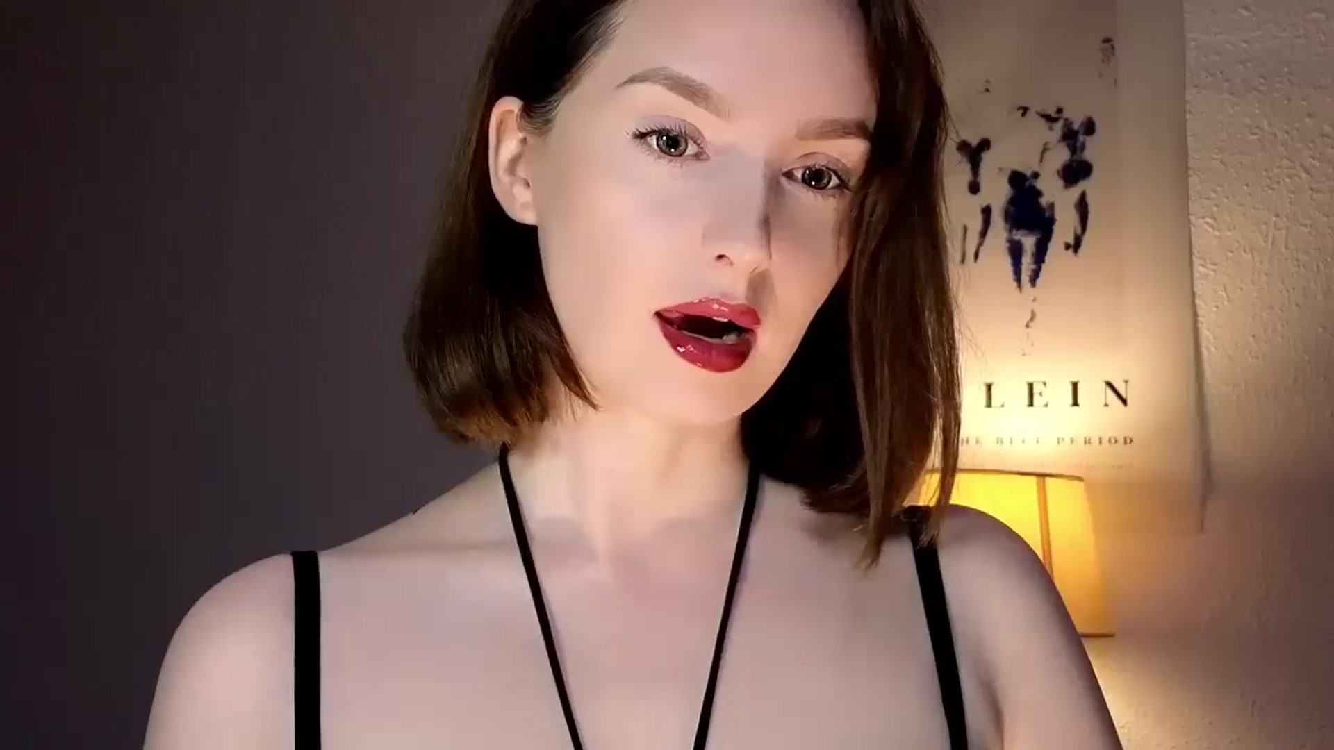 Gallery image thumbnail from Red_Lips_Girl's myfreecams stream on, 11/04/2025, 21:47 image 2 of 20