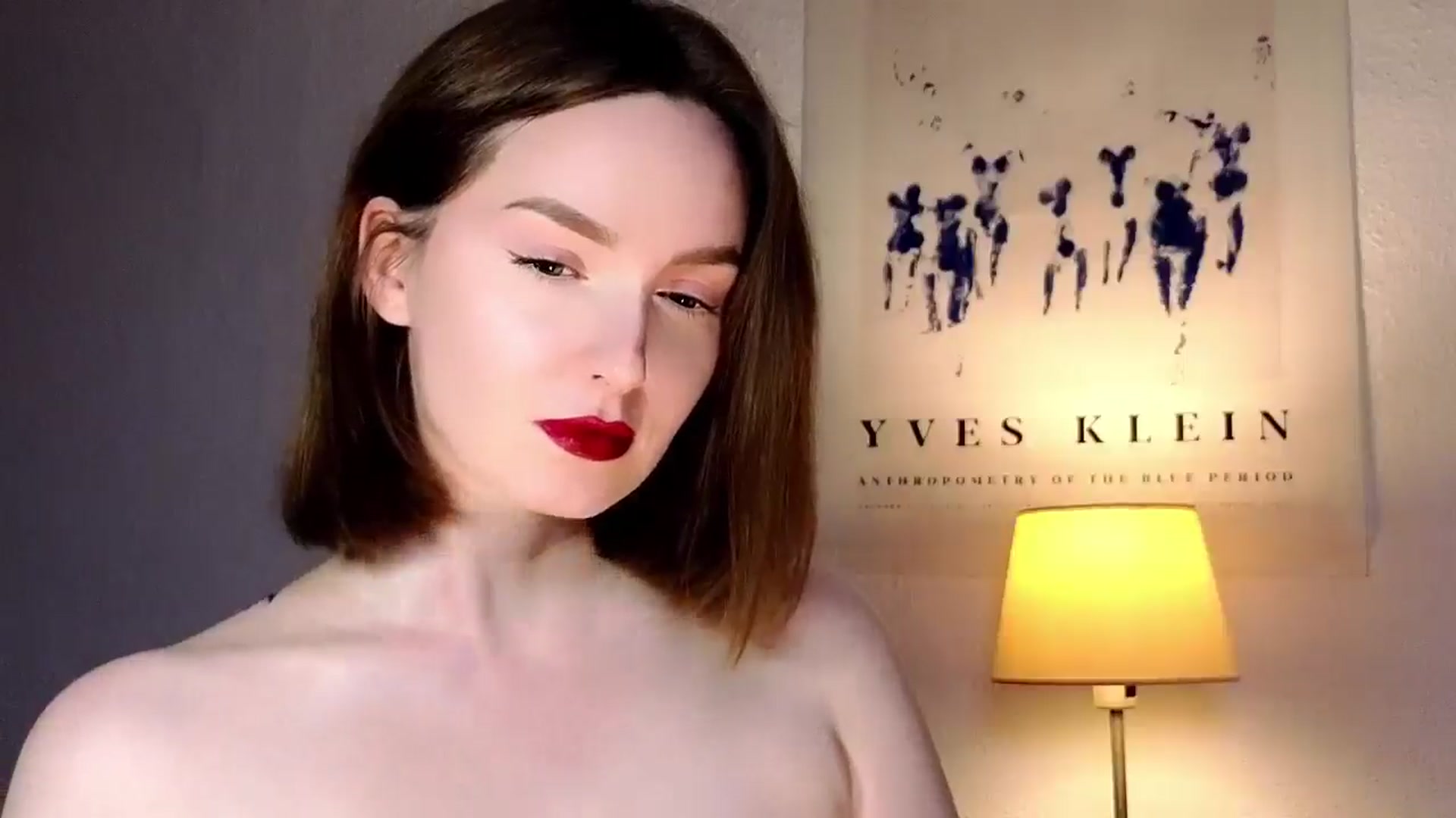 Gallery image thumbnail from Red_Lips_Girl's myfreecams stream on, 11/08/2025, 23:40 image 14 of 20