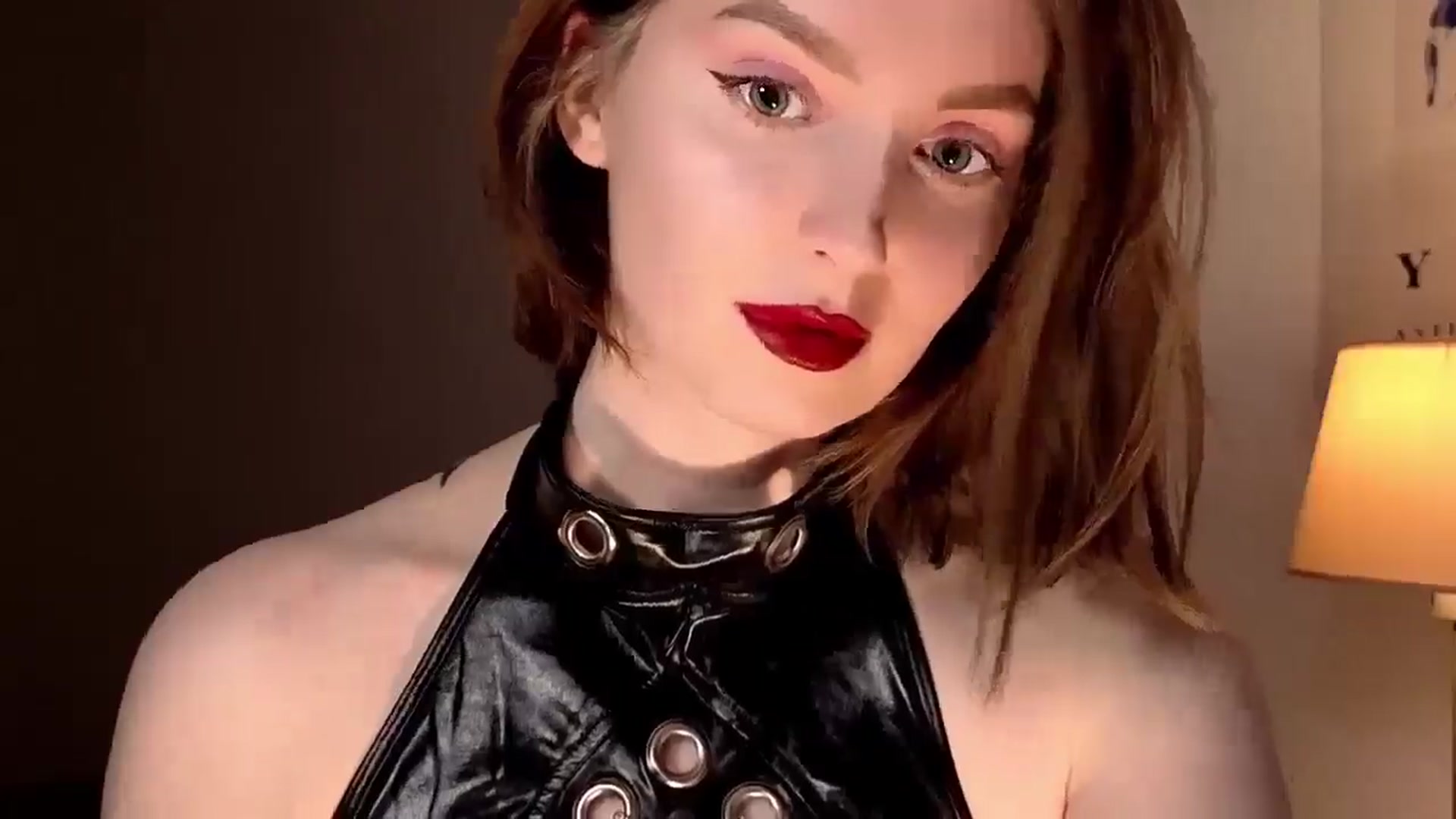 Gallery image thumbnail from Red_Lips_Girl's myfreecams stream on, 12/19/2025, 23:08 image 20 of 20