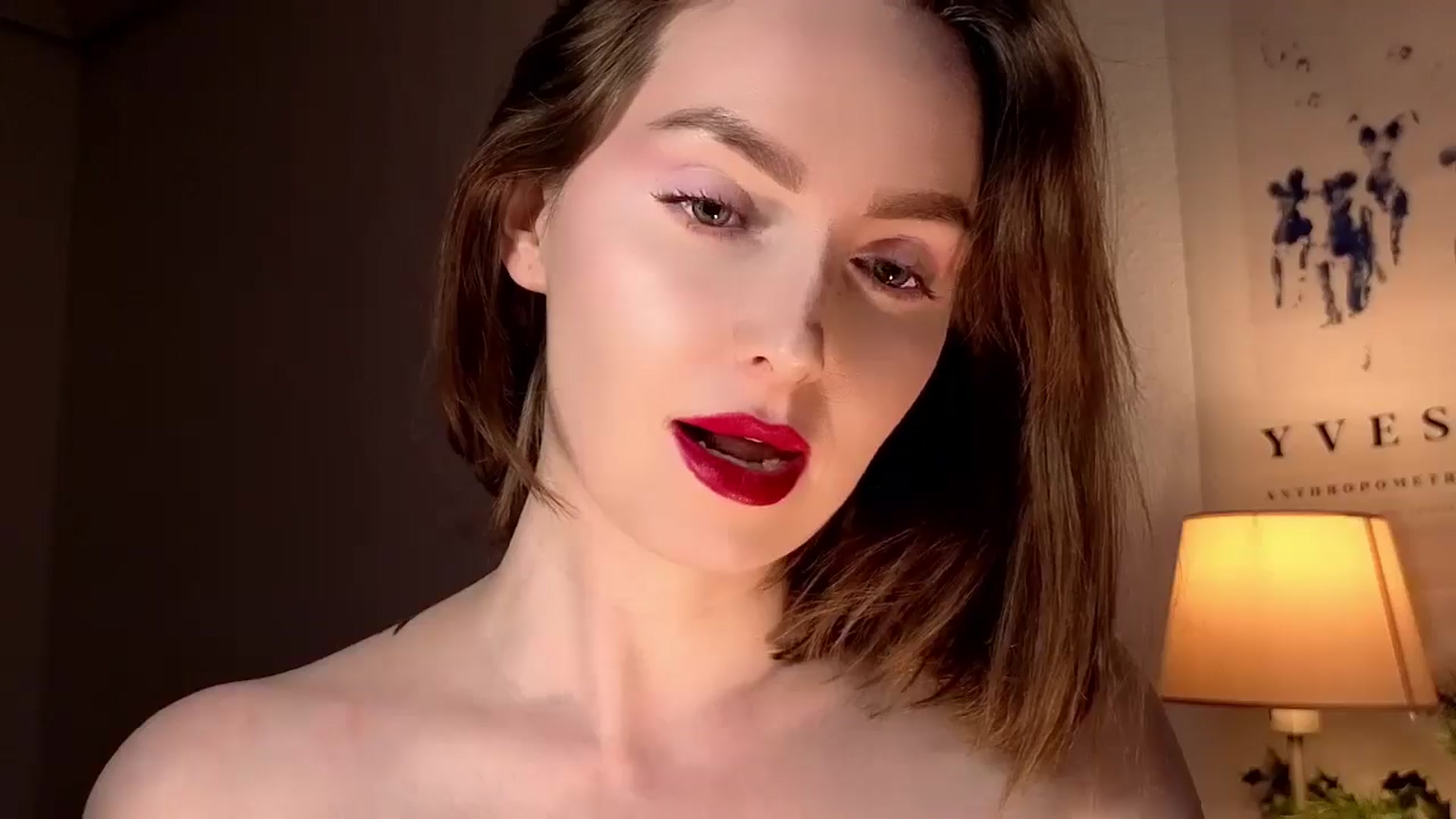 Gallery image thumbnail from Red_Lips_Girl's myfreecams stream on, 12/24/2025, 01:47 image 13 of 20