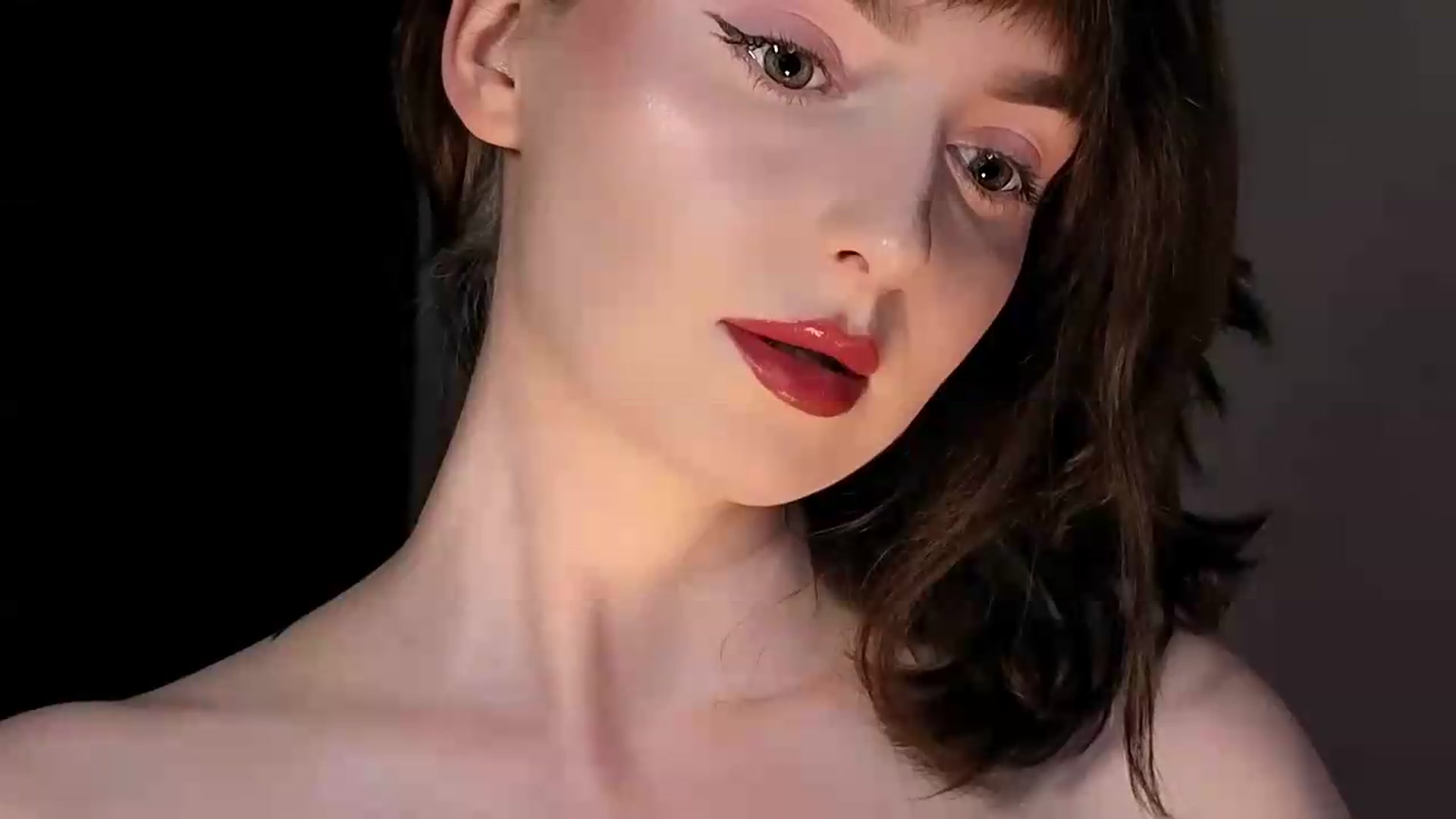 Gallery image thumbnail from Red_Lips_Girl's myfreecams stream on, 06/08/2026, 22:26 image 10 of 20