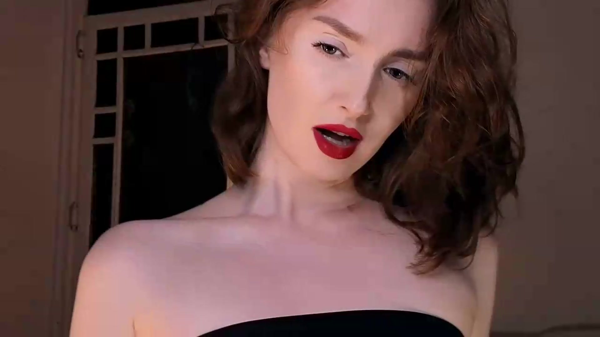 Gallery image thumbnail from Red_Lips_Girl's myfreecams stream on, 06/28/2026, 01:44 image 20 of 20