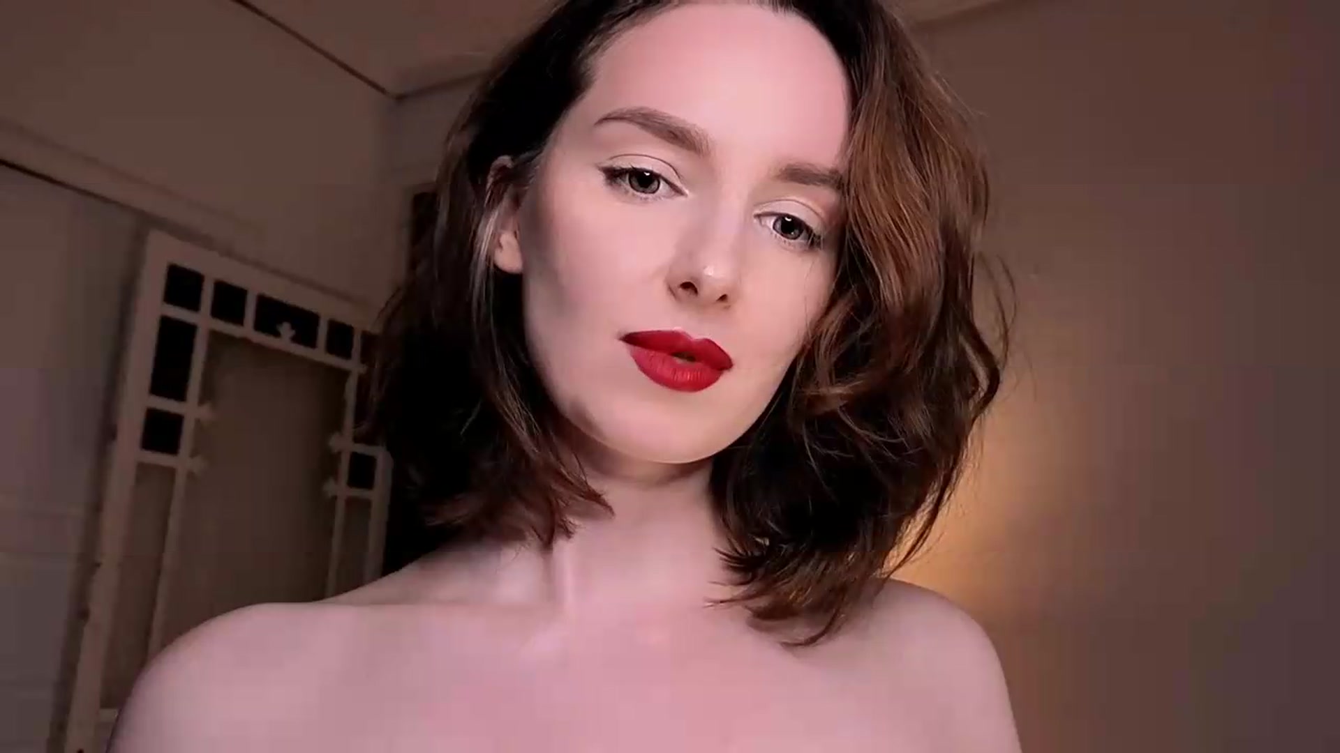 Gallery image thumbnail from Red_Lips_Girl's myfreecams stream on, 07/01/2026, 02:02 image 7 of 20
