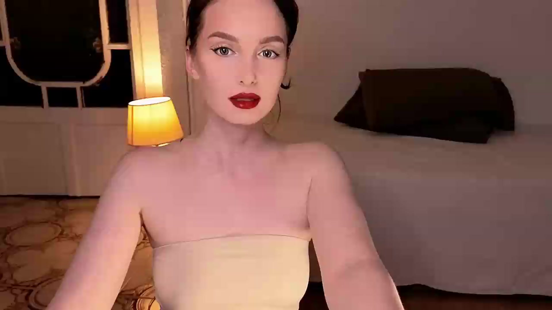 Gallery image thumbnail from Red_Lips_Girl's myfreecams stream on, 08/26/2026, 23:01 image 5 of 20