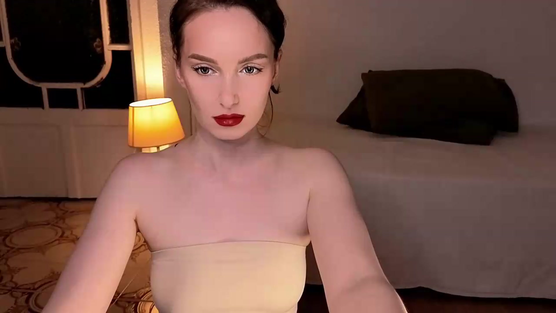 Gallery image thumbnail from Red_Lips_Girl's myfreecams stream on, 08/26/2026, 23:01 image 8 of 20