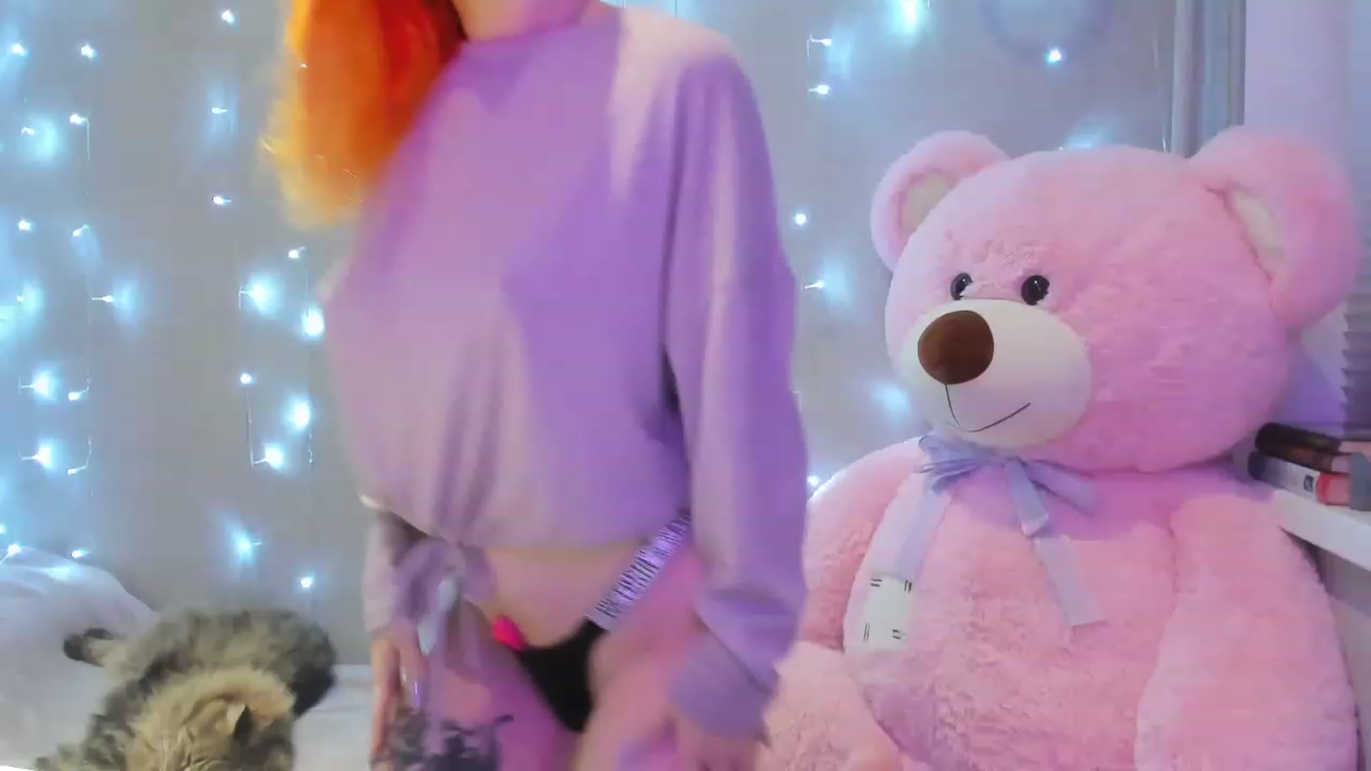 Gallery image thumbnail from Red_Succubus's myfreecams stream on, 12/01/2022, 19:53 image 17 of 20