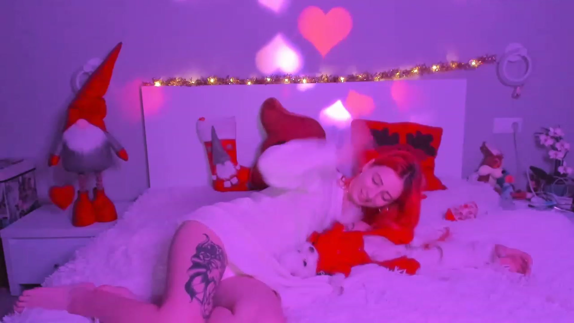Gallery image thumbnail from Red_Succubus's myfreecams stream on, 12/09/2022, 22:11 image 8 of 20