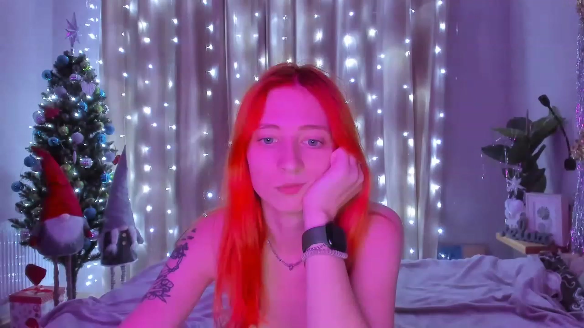Gallery image thumbnail from Red_Succubus's myfreecams stream on, 01/02/2023, 21:43 image 15 of 20