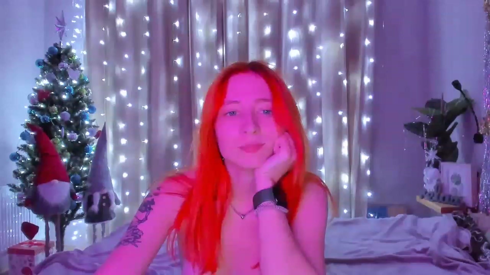 Gallery image thumbnail from Red_Succubus's myfreecams stream on, 01/02/2023, 21:43 image 9 of 20