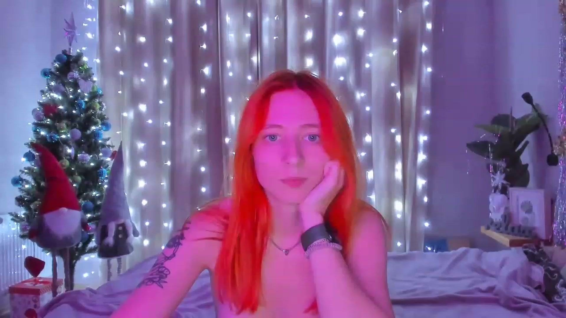 Gallery image thumbnail from Red_Succubus's myfreecams stream on, 01/02/2023, 21:43 image 10 of 20