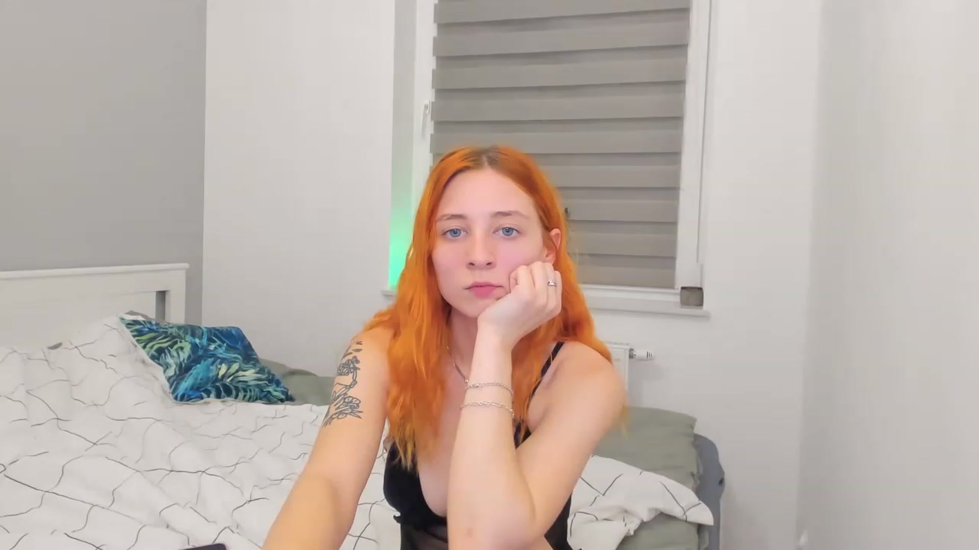 Gallery image thumbnail from Red_Succubus's myfreecams stream on, 02/10/2023, 20:39 image 13 of 20