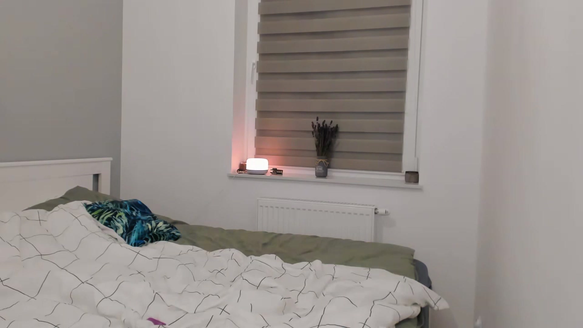 Gallery image thumbnail from Red_Succubus's myfreecams stream on, 02/10/2023, 20:39 image 16 of 20