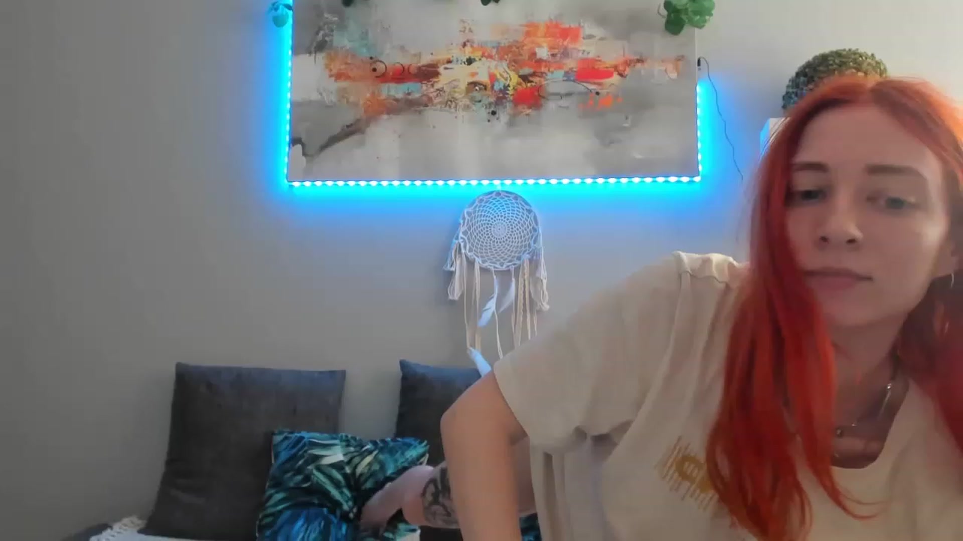 Gallery image thumbnail from Red_Succubus's myfreecams stream on, 02/28/2023, 15:22 image 1 of 20