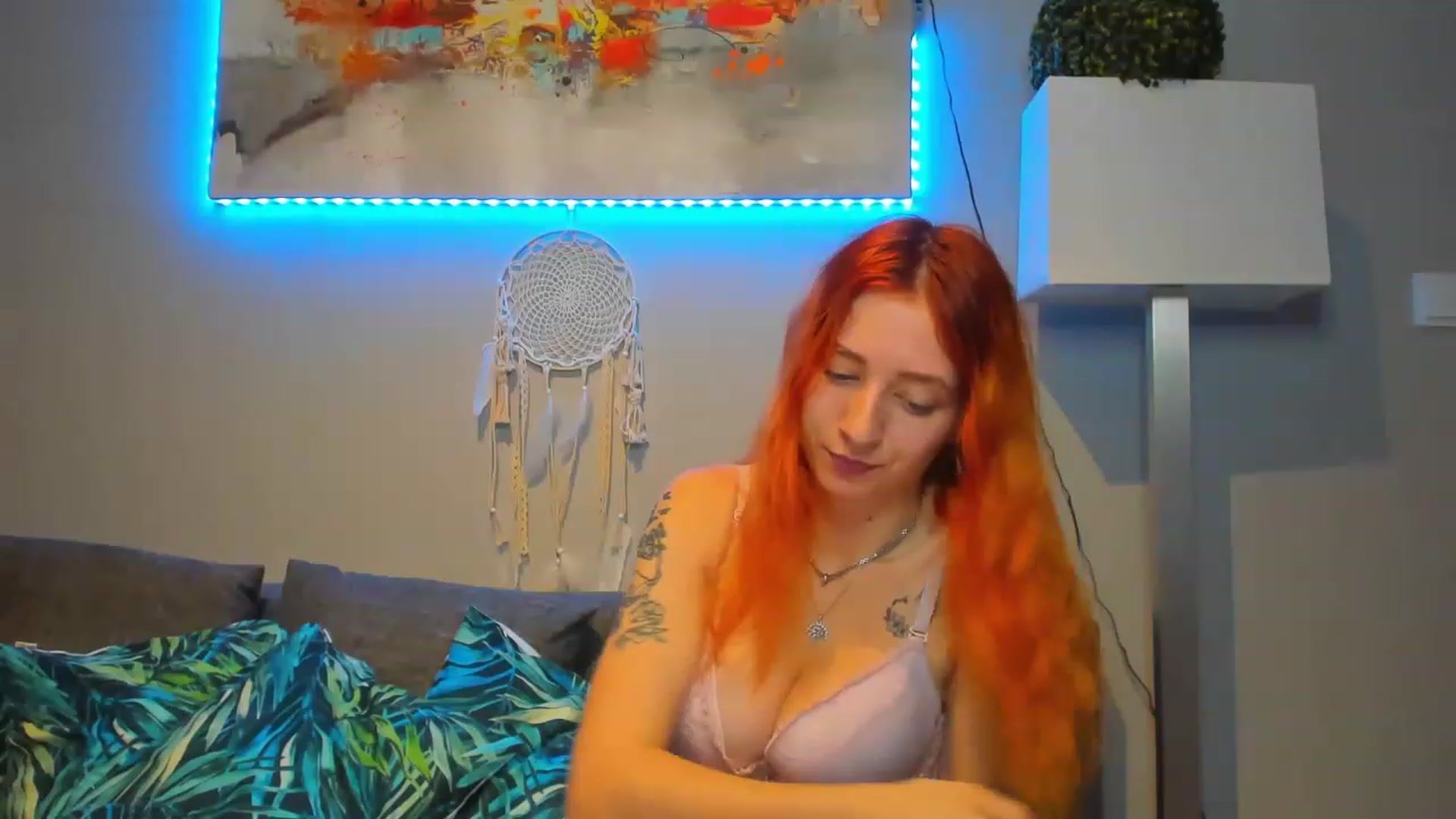 Gallery image thumbnail from Red_Succubus's myfreecams stream on, 03/16/2023, 22:57 image 18 of 20