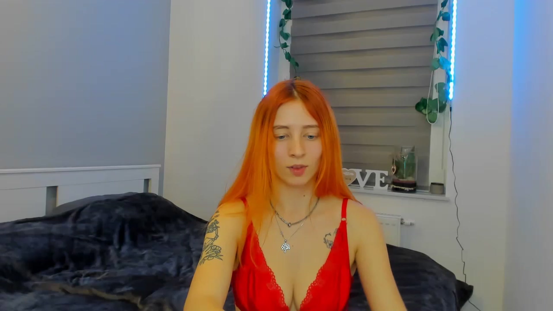 Gallery image thumbnail from Red_Succubus's myfreecams stream on, 03/27/2023, 21:56 image 5 of 20