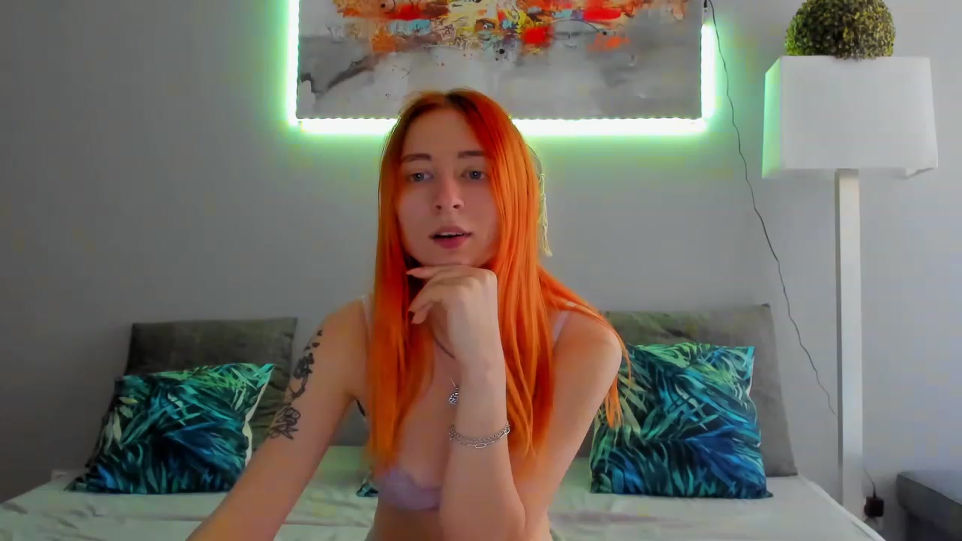 Gallery image thumbnail from Red_Succubus's myfreecams stream on, 03/29/2023, 12:14 image 17 of 20