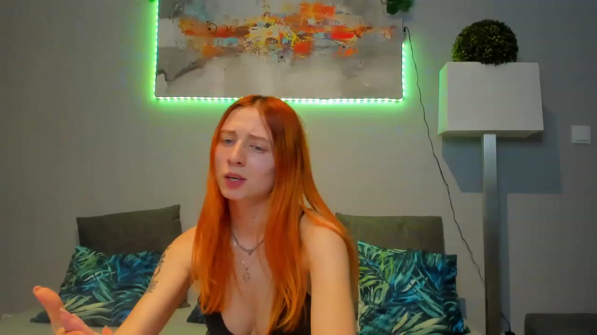 Gallery image thumbnail from Red_Succubus's myfreecams stream on, 03/30/2023, 22:15 image 7 of 20