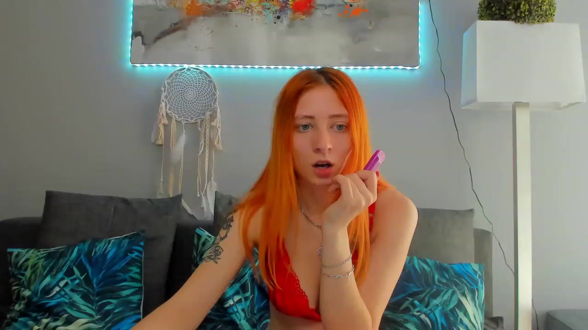 Gallery image thumbnail from Red_Succubus's myfreecams stream on, 04/10/2023, 14:13 image 6 of 20