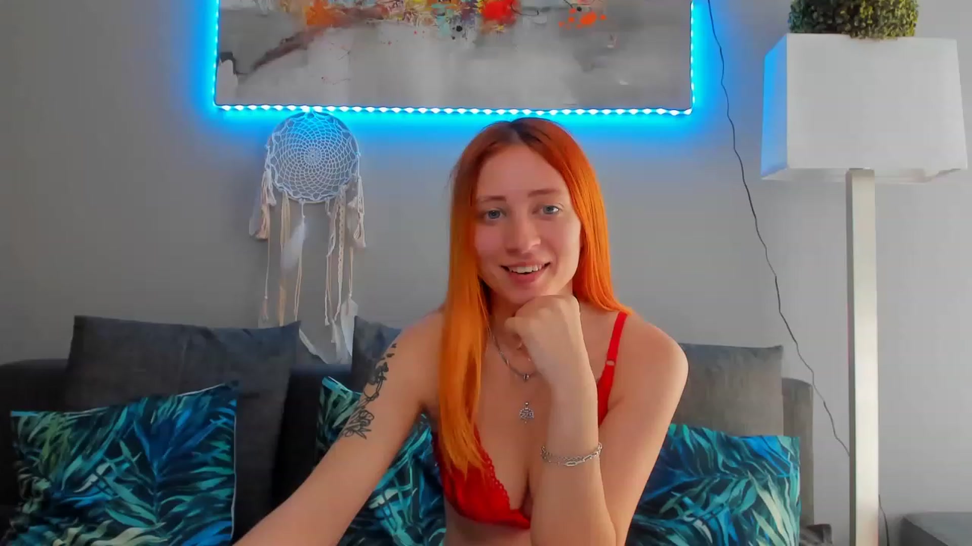 Gallery image thumbnail from Red_Succubus's myfreecams stream on, 04/10/2023, 14:13 image 13 of 20