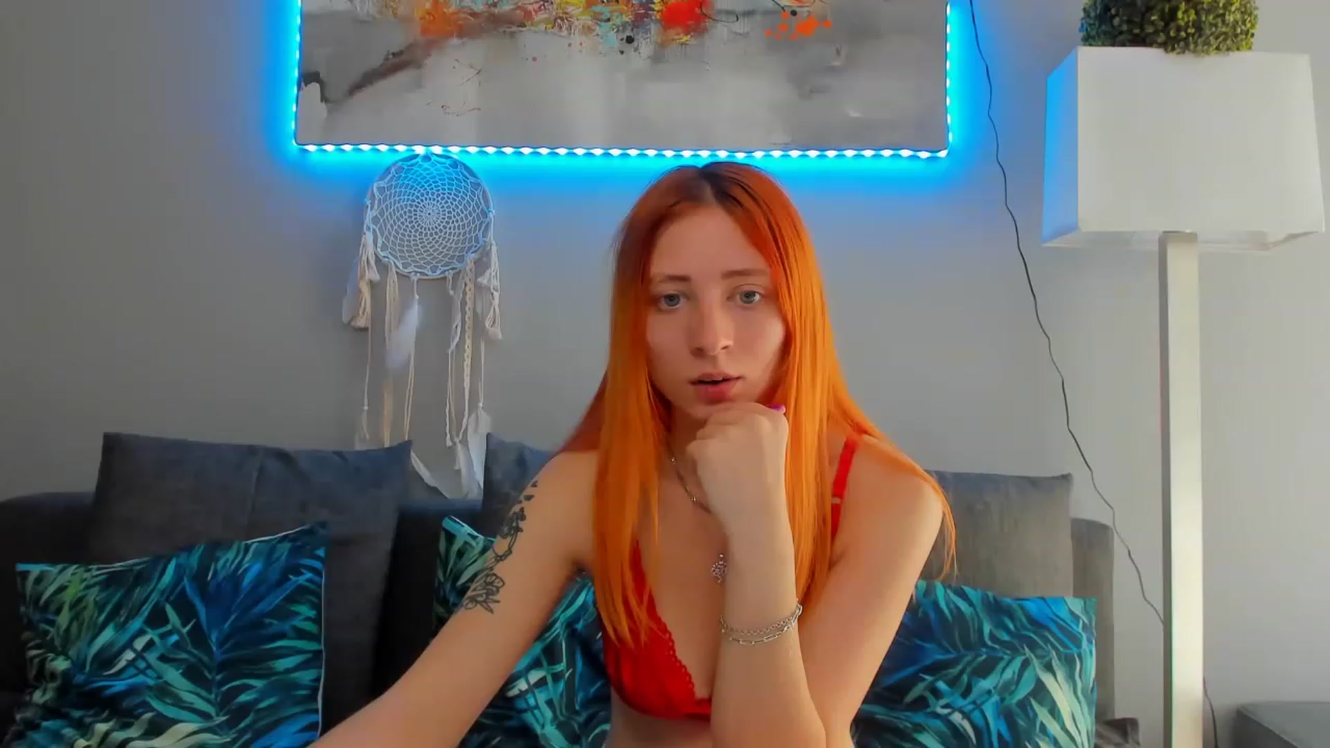 Gallery image thumbnail from Red_Succubus's myfreecams stream on, 04/10/2023, 14:13 image 9 of 20