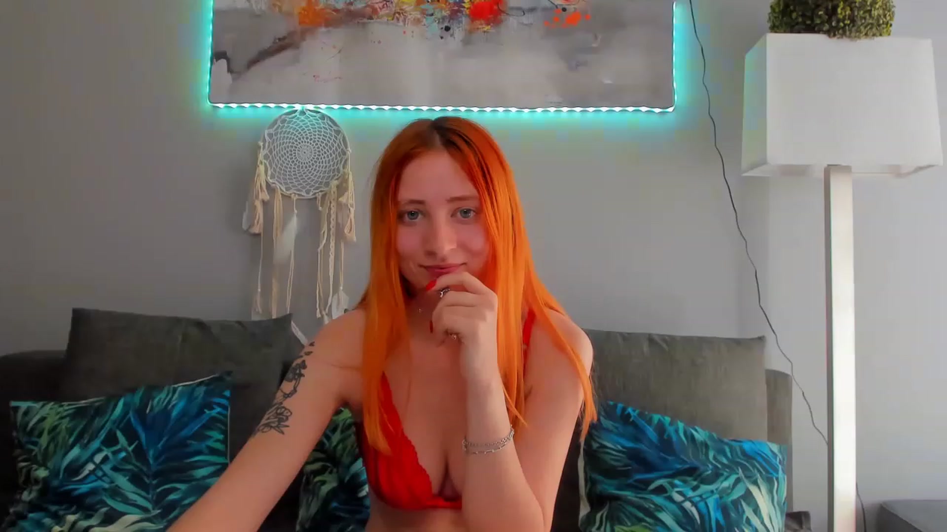 Gallery image thumbnail from Red_Succubus's myfreecams stream on, 04/10/2023, 14:28 image 13 of 20