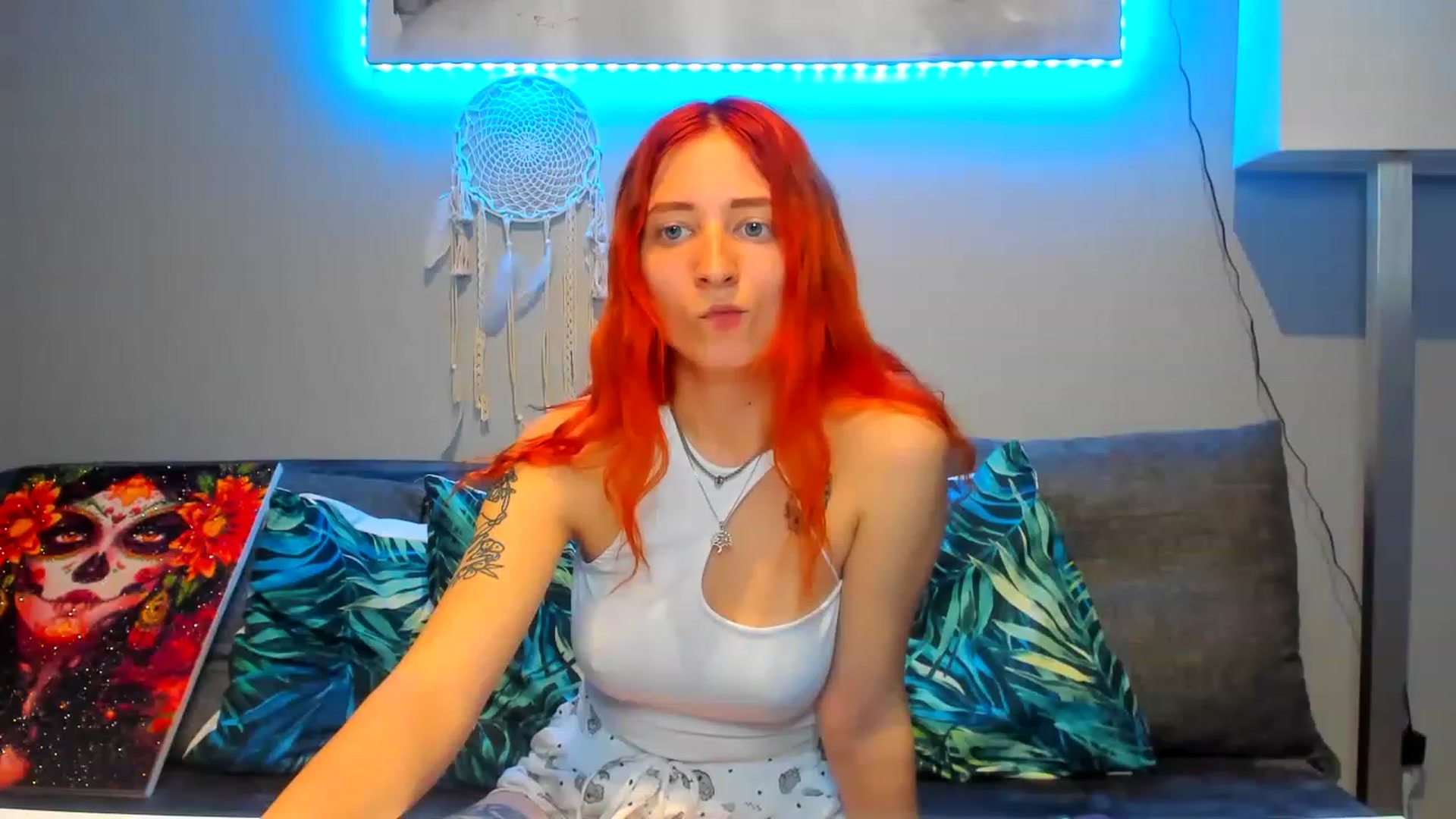 Gallery image thumbnail from Red_Succubus's myfreecams stream on, 04/22/2023, 21:39 image 6 of 20