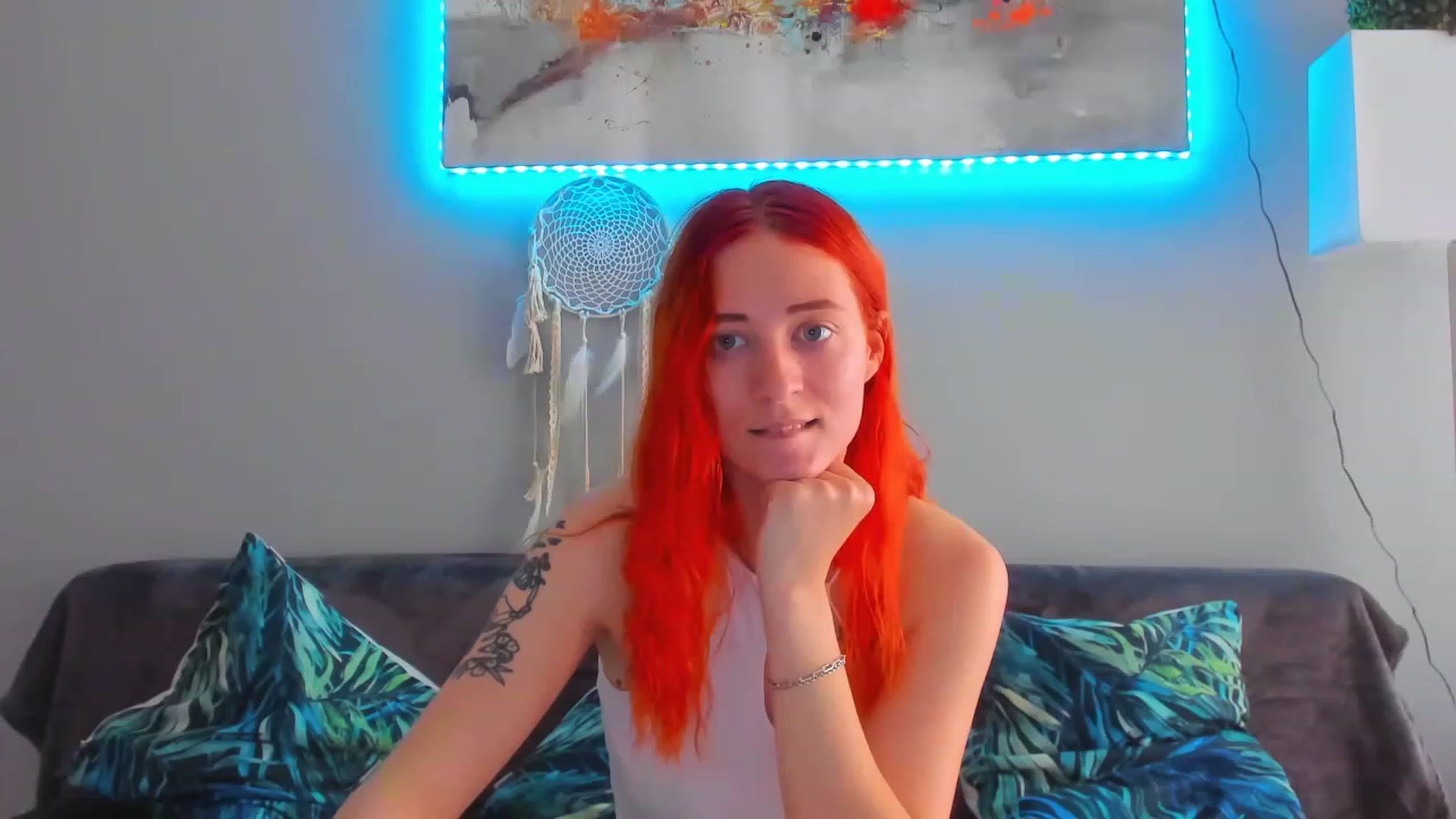 Gallery image thumbnail from Red_Succubus's myfreecams stream on, 04/24/2023, 12:28 image 3 of 20